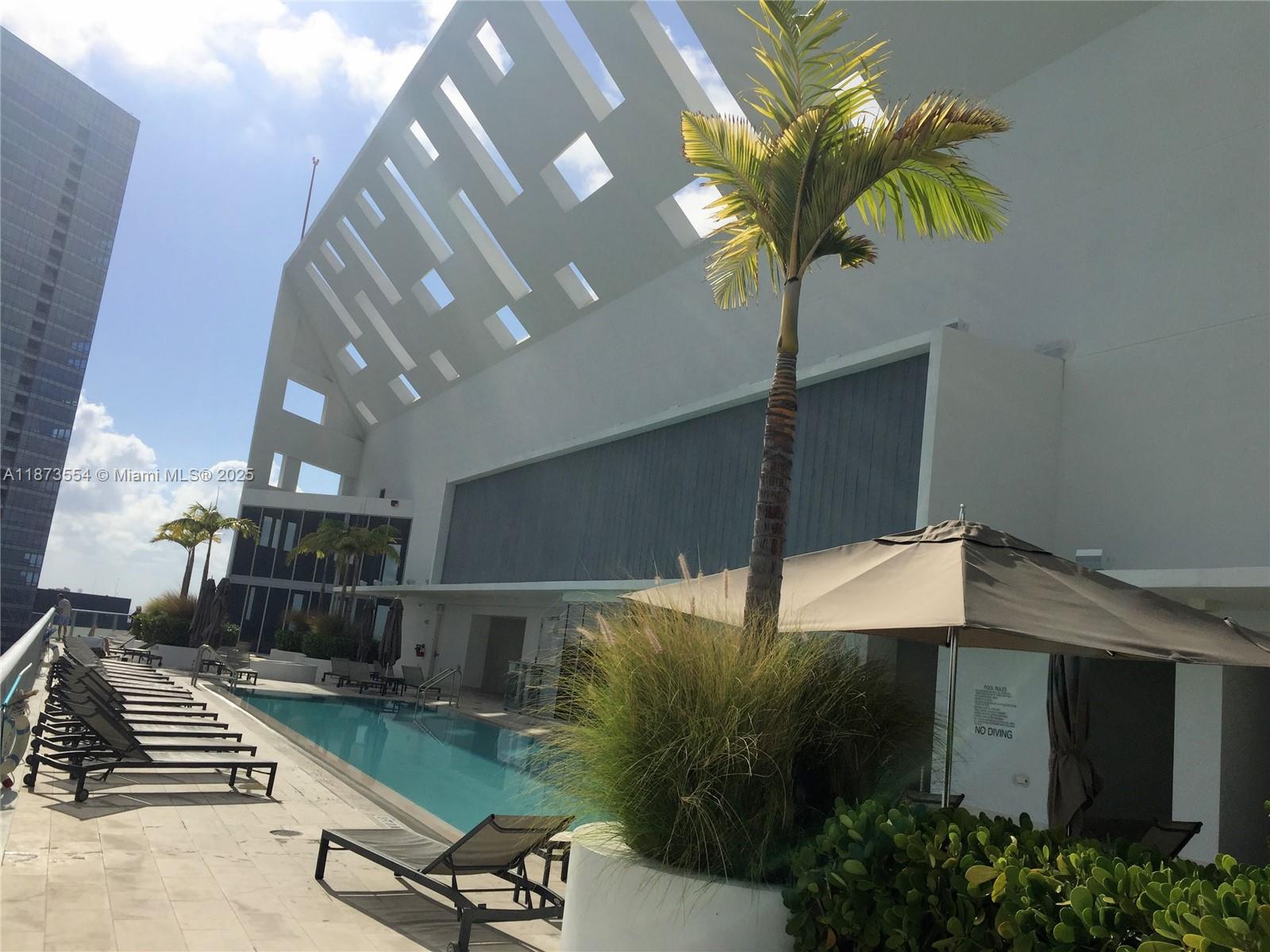 1300 Brickell Bay Dr #3506, Miami FL 33131