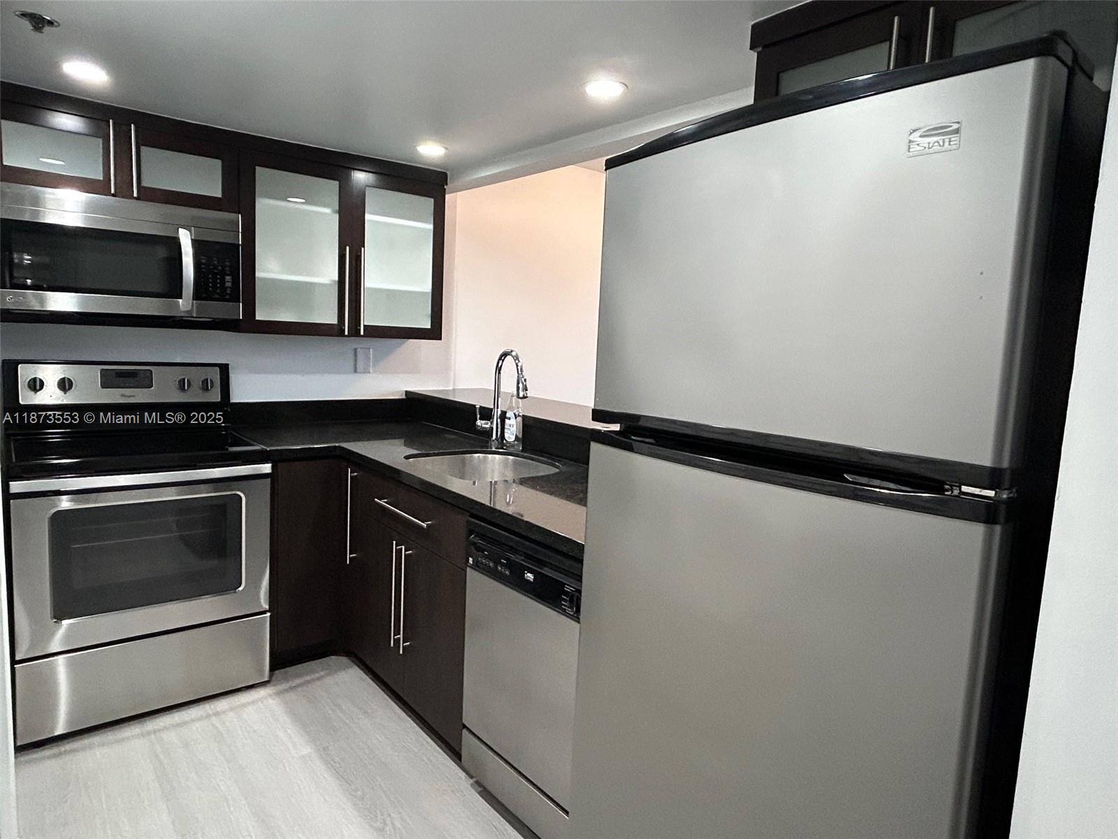 Property photo # 6