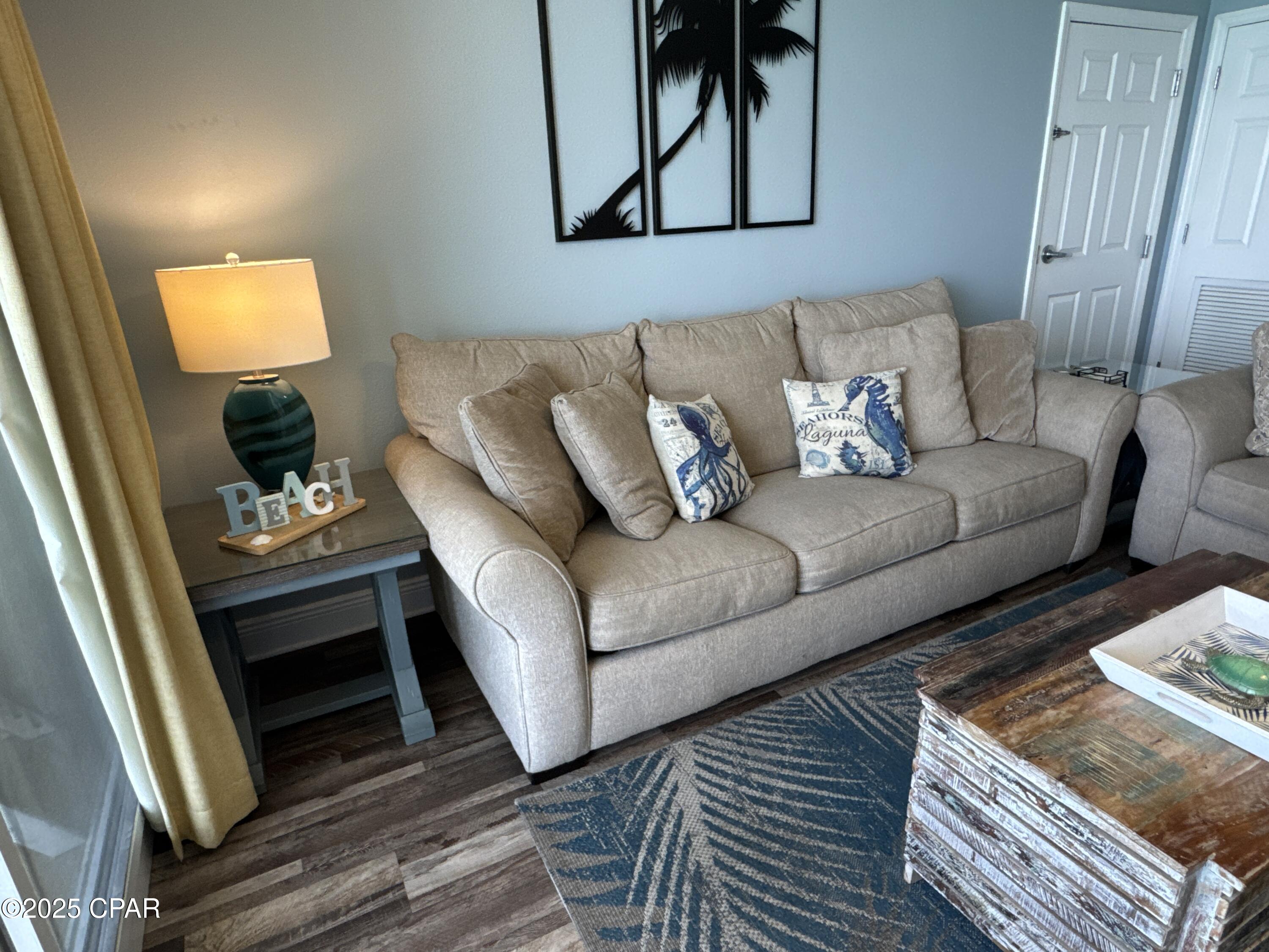 0npgczh6rhfk1cdy9vduaaomwtz5nzwya8ynnzfyde8