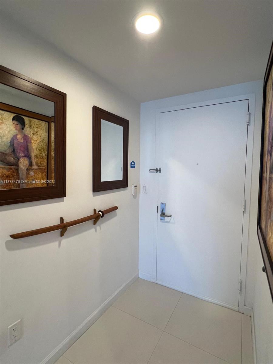 495 Brickell Ave #1007, Miami FL 33131