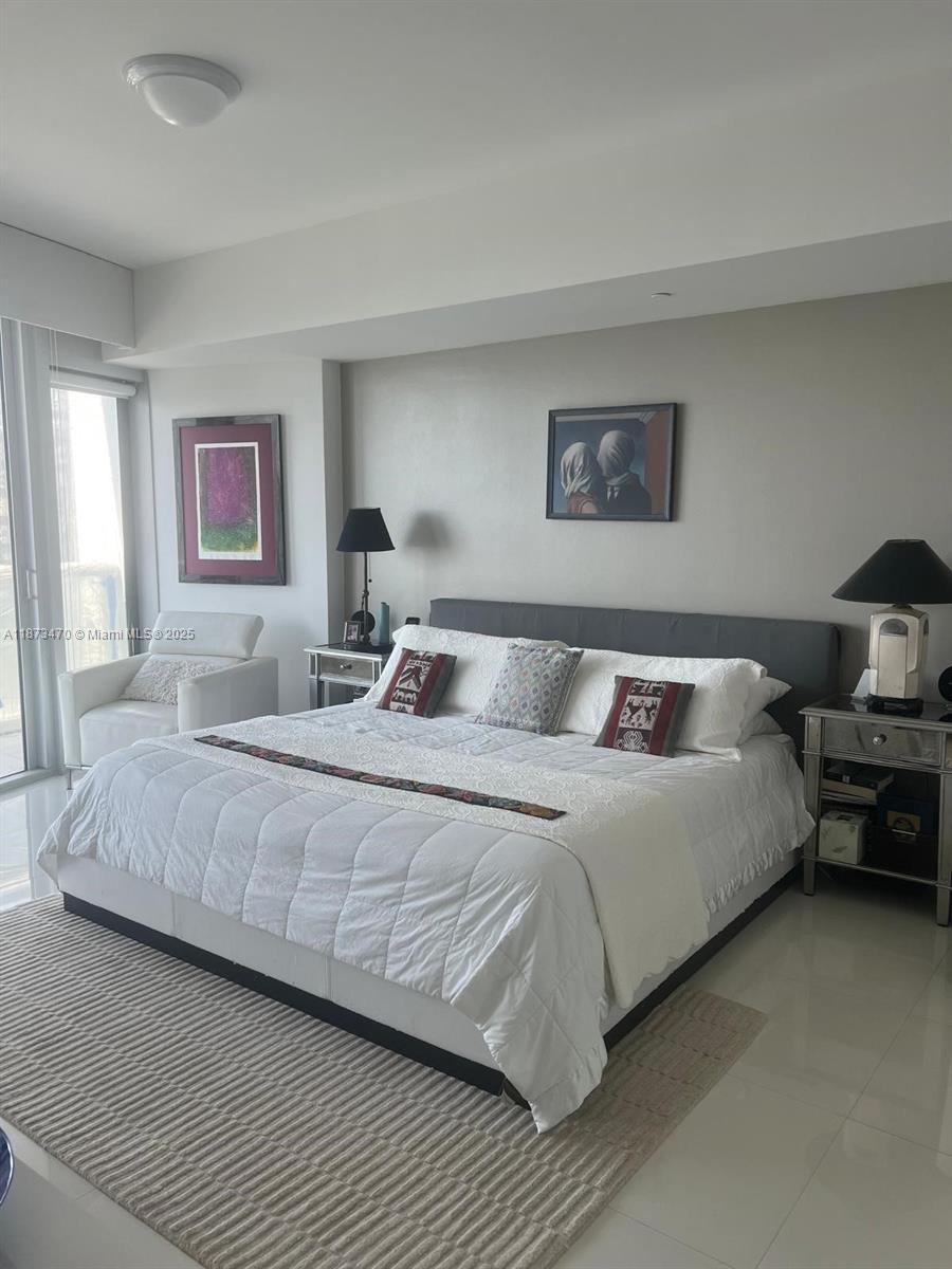 495 Brickell Ave #1007, Miami FL 33131