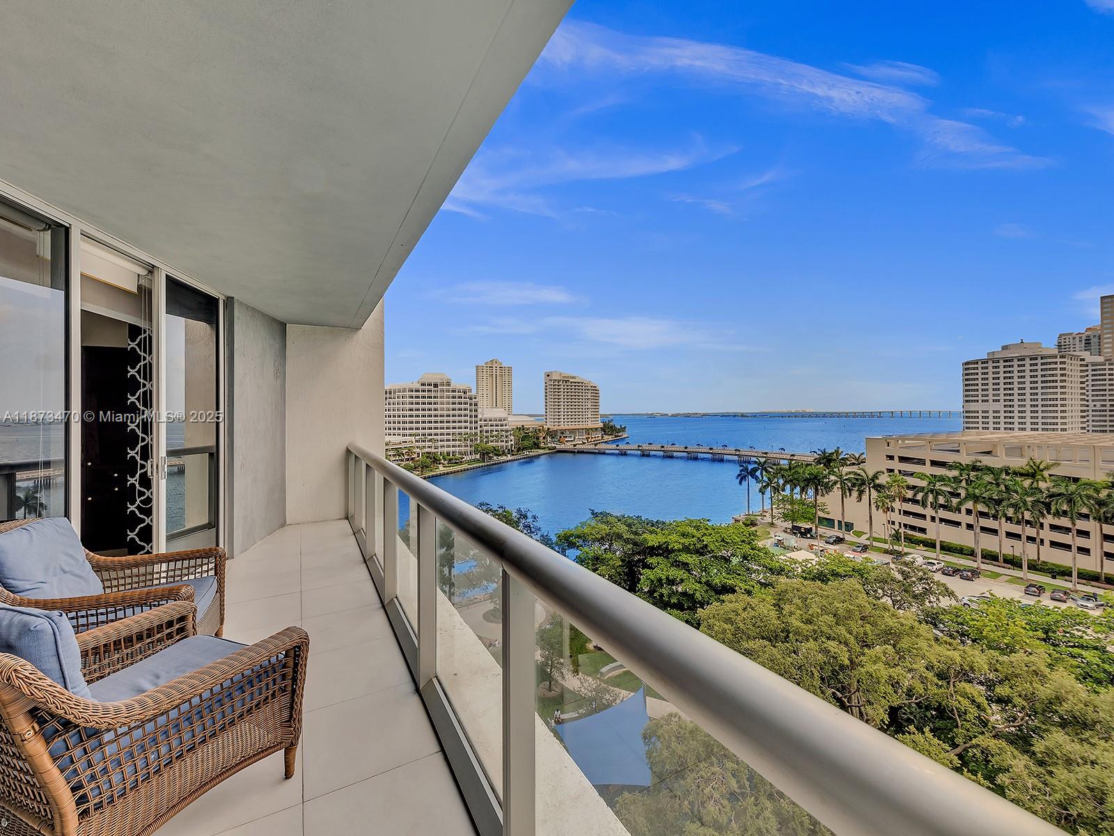 495 Brickell Ave #1007, Miami FL 33131