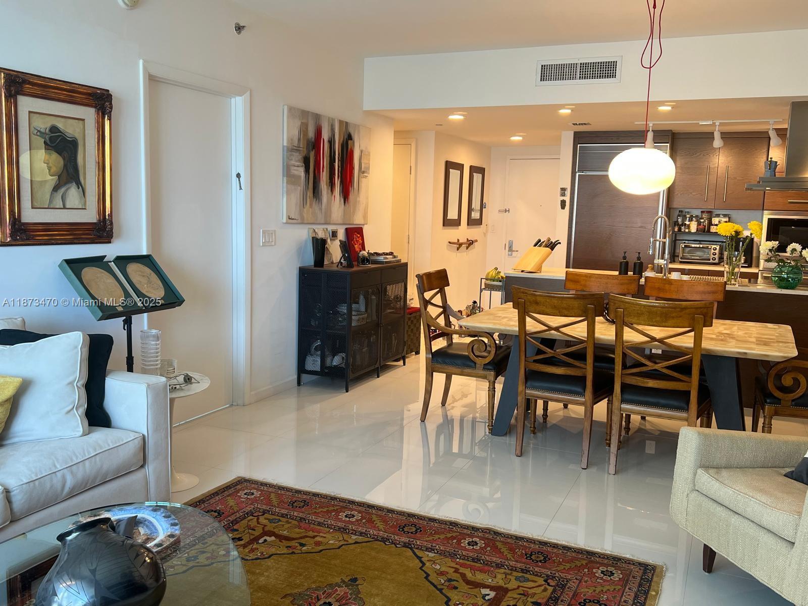 495 Brickell Ave #1007, Miami FL 33131