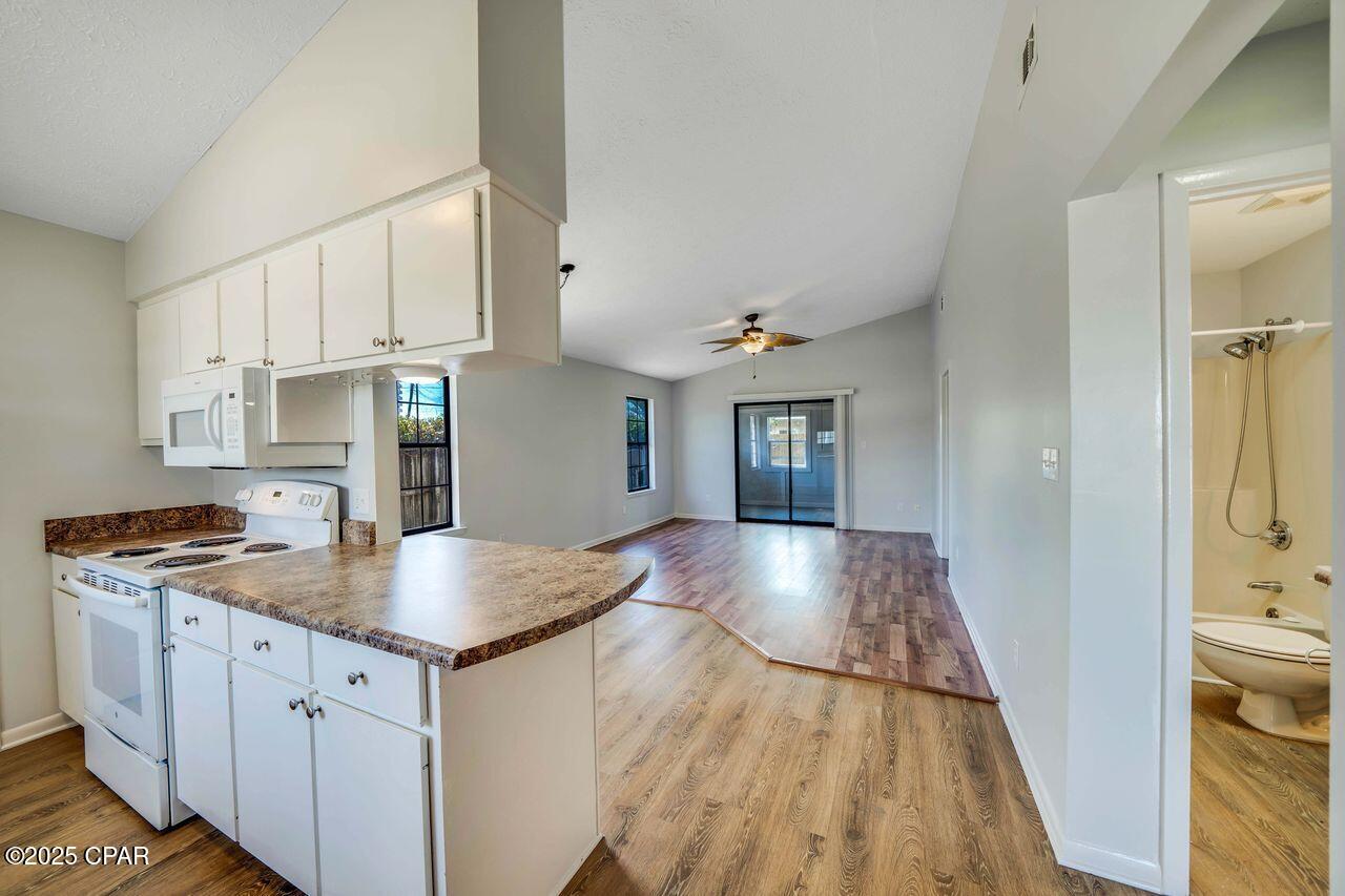 Rct8f8gpvlv3xhocsvhg3fojik8__iriksca0gjdclq