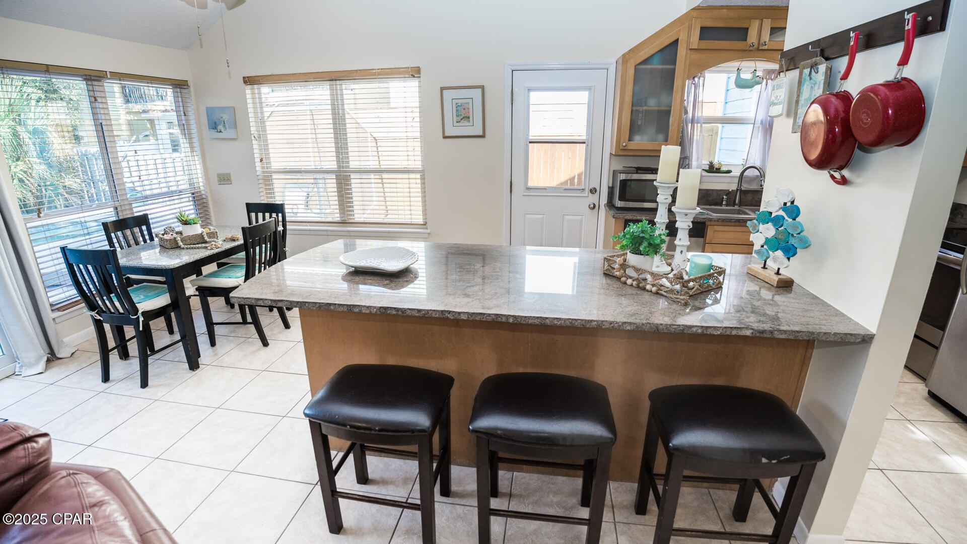 Vfxjnmqollcwjkxxrwg2pjiyvqgrhzl__1vys5de3qe