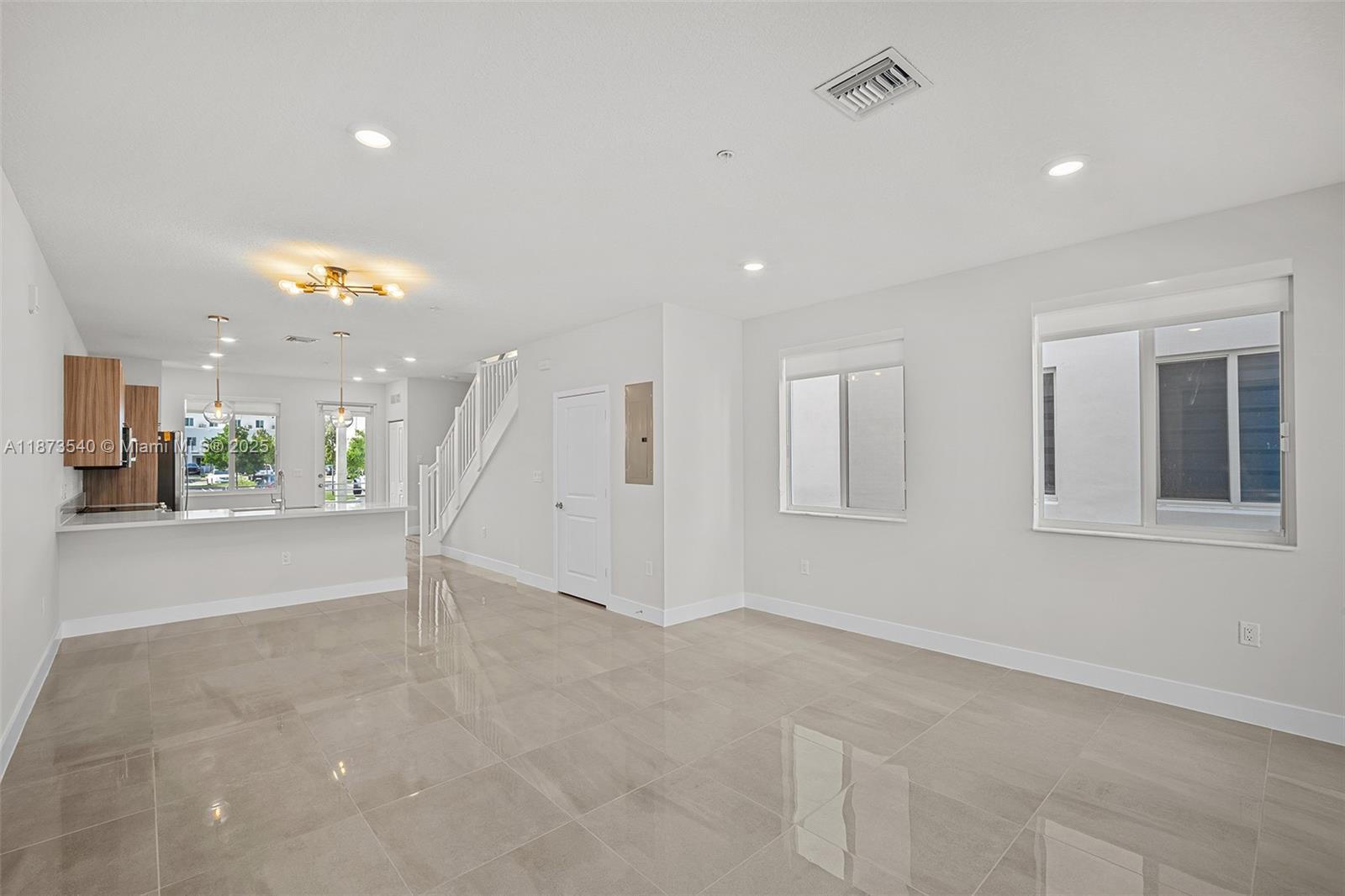Property photo # 7