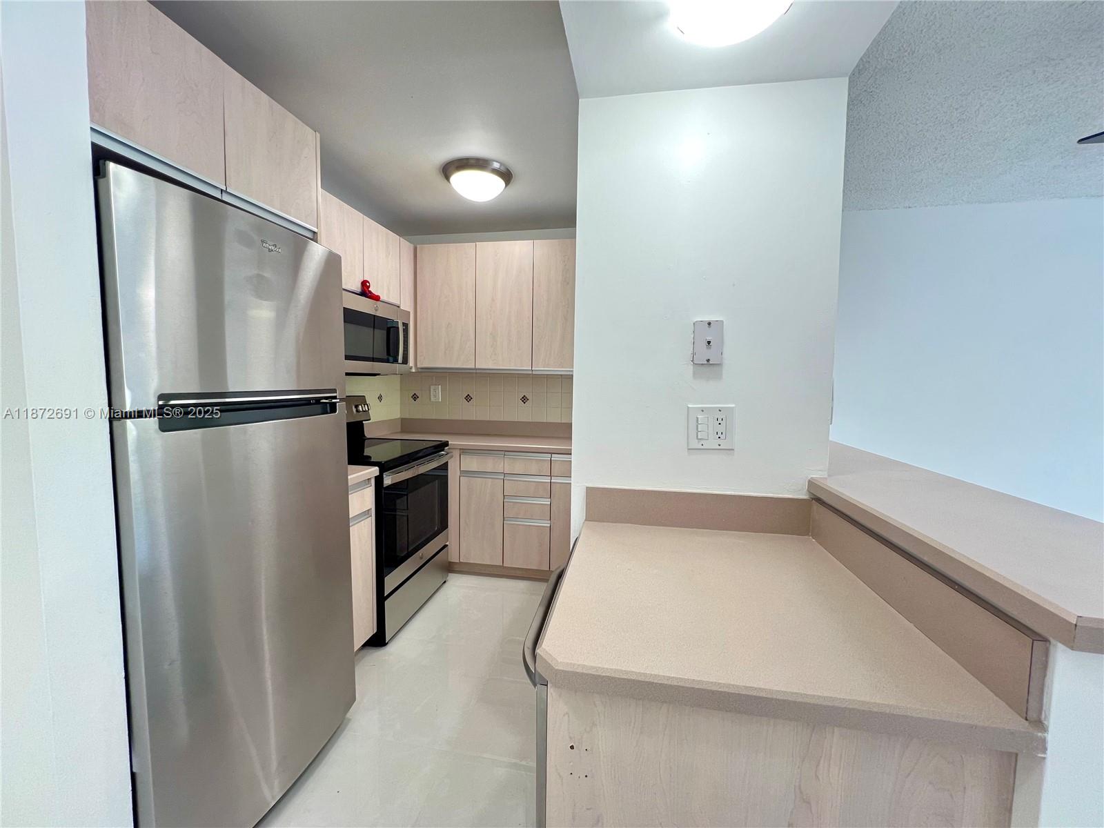 Property photo # 9