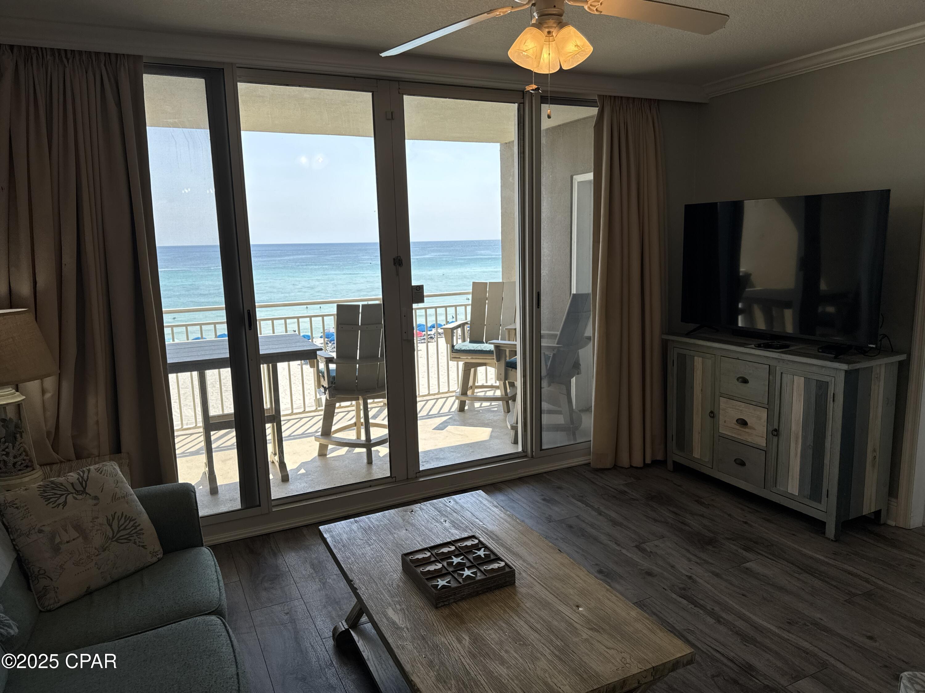 Ef1un3xx2fffiv7mbegzs9arimwgflri1ixgxjl3d E