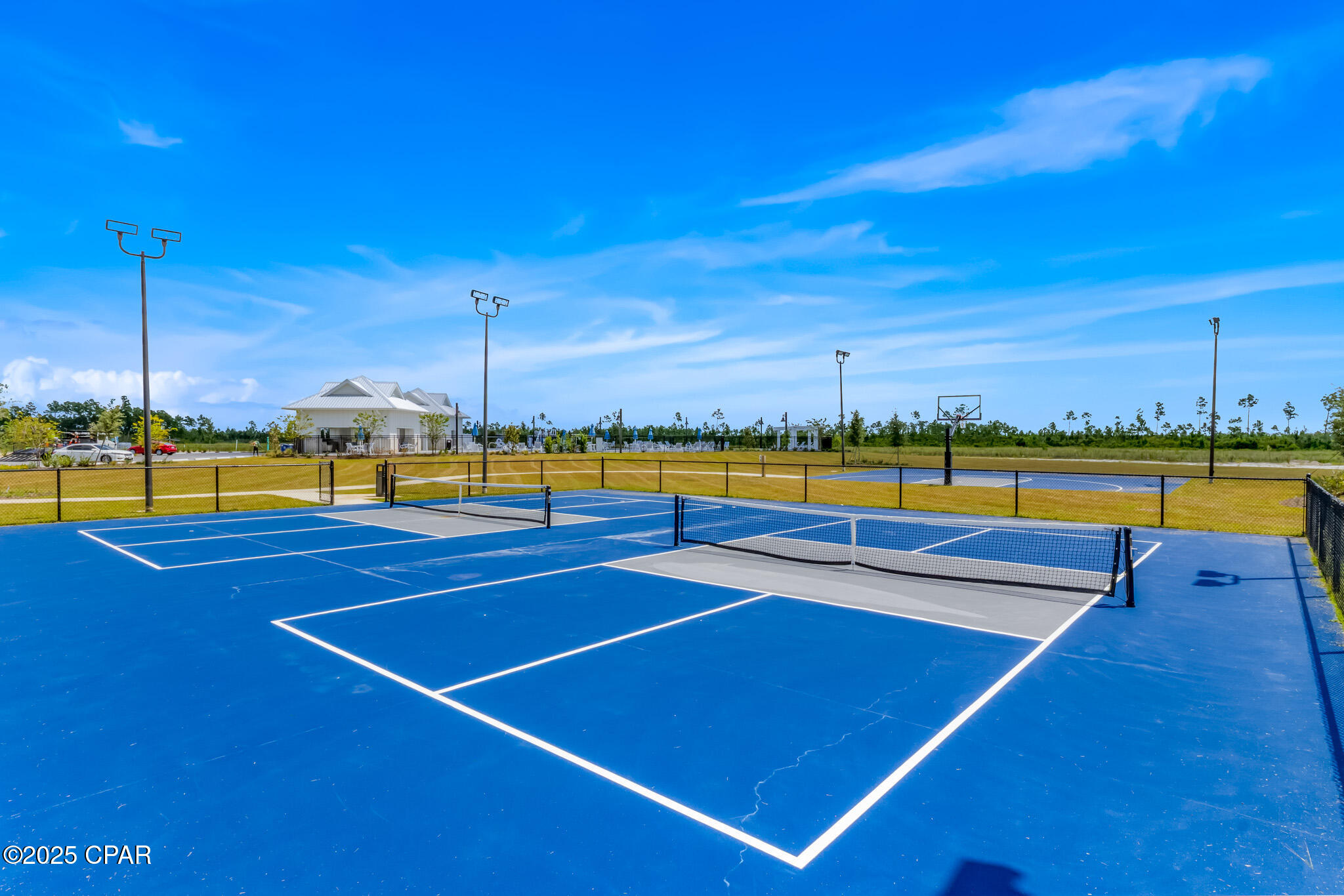 Pow1vhl3ahros6vh3dg9kgd7umw213smou1is_wylgm