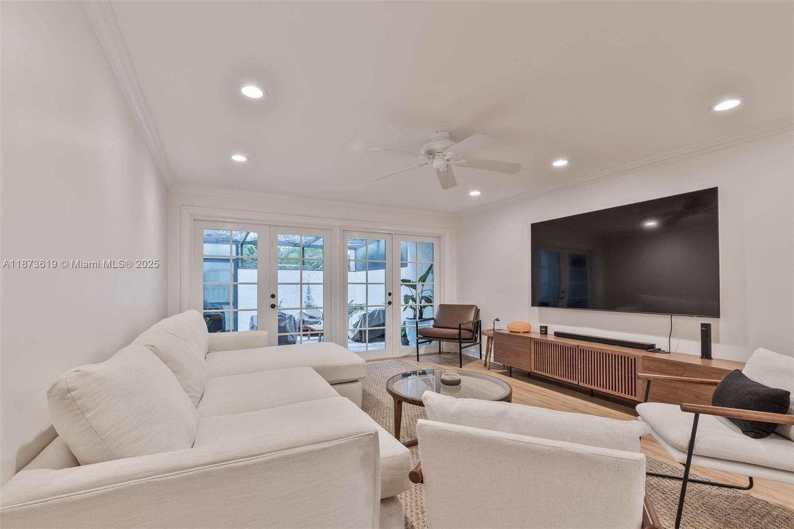 Property photo # 0