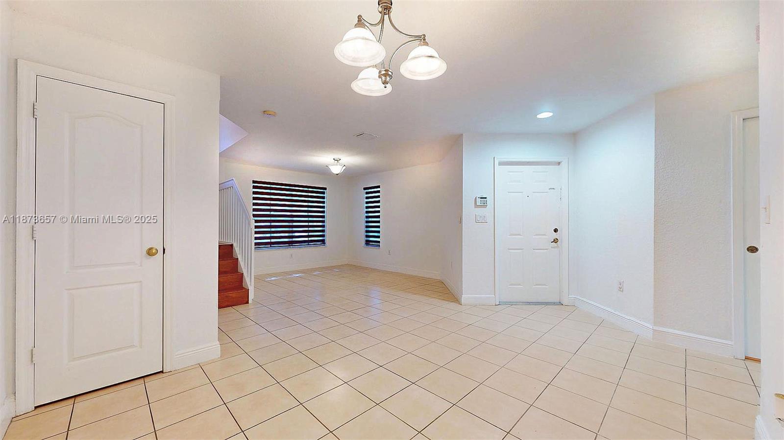 Property photo # 6