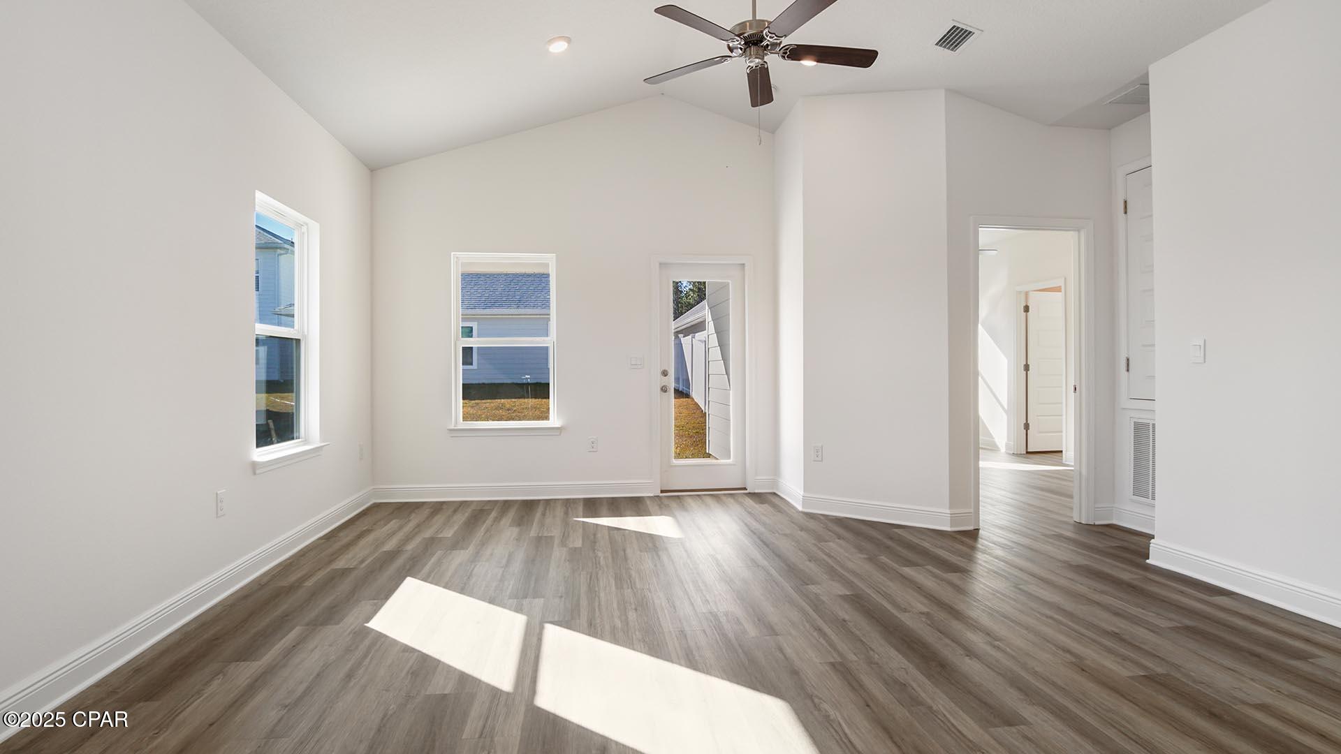 Image 15 For 139 Dama Del Mar Way