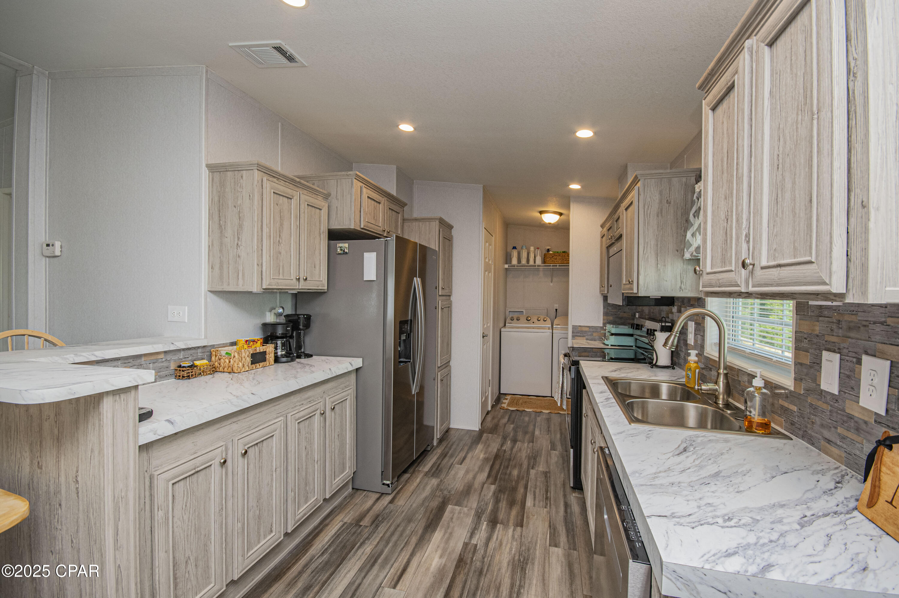 Pv Vniardnn K120ebt8fewx Rf_6dcdocegnurt Q0