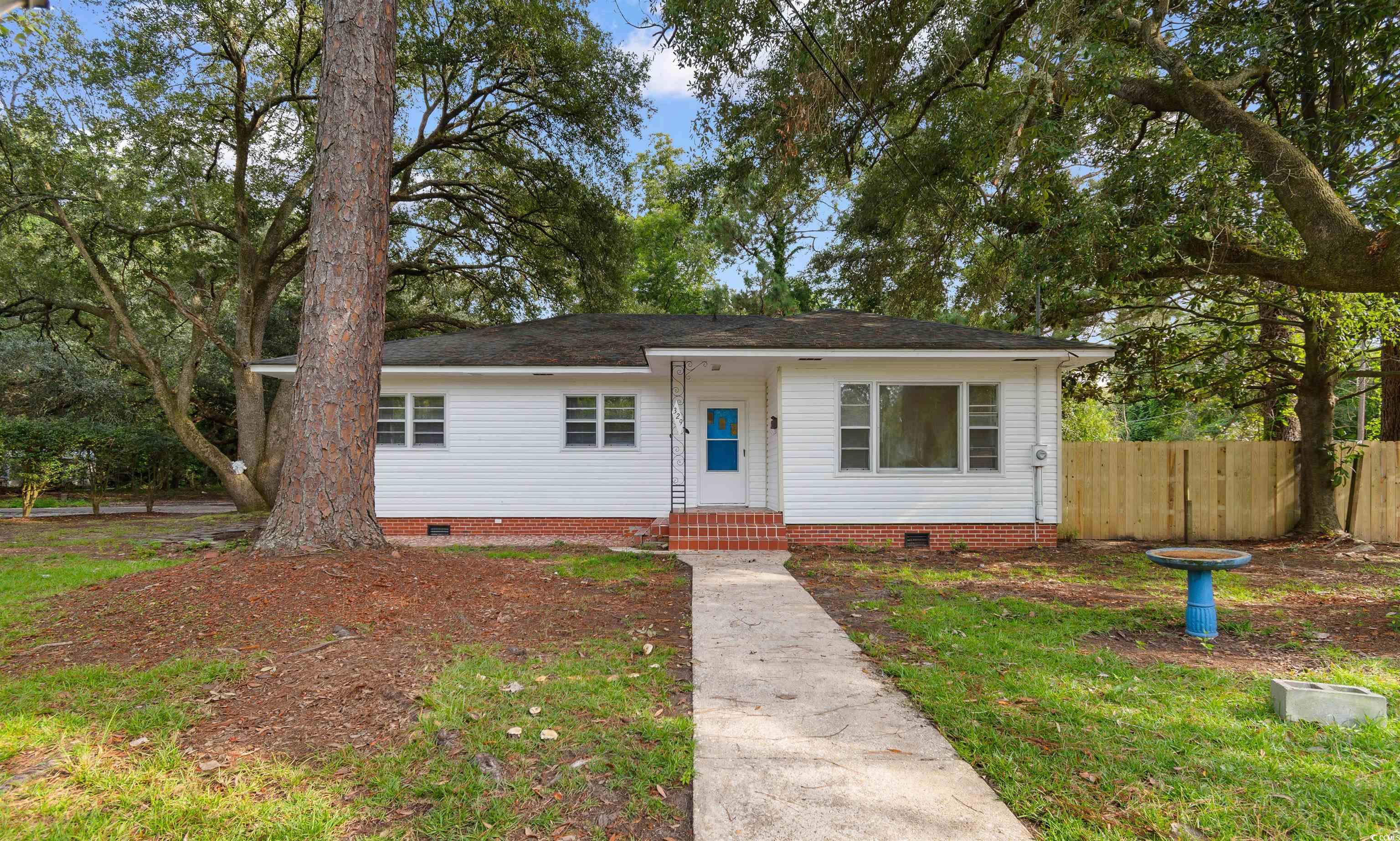 329 West Marion St. Mullins, SC 29574