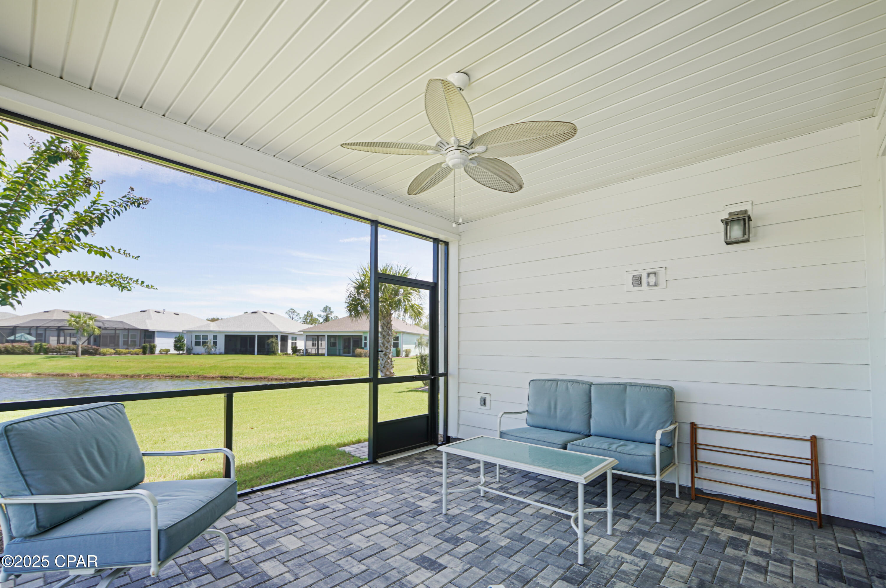 Image 46 For 8561 Margaritaville Boulevard
