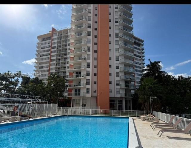 Property photo # 0