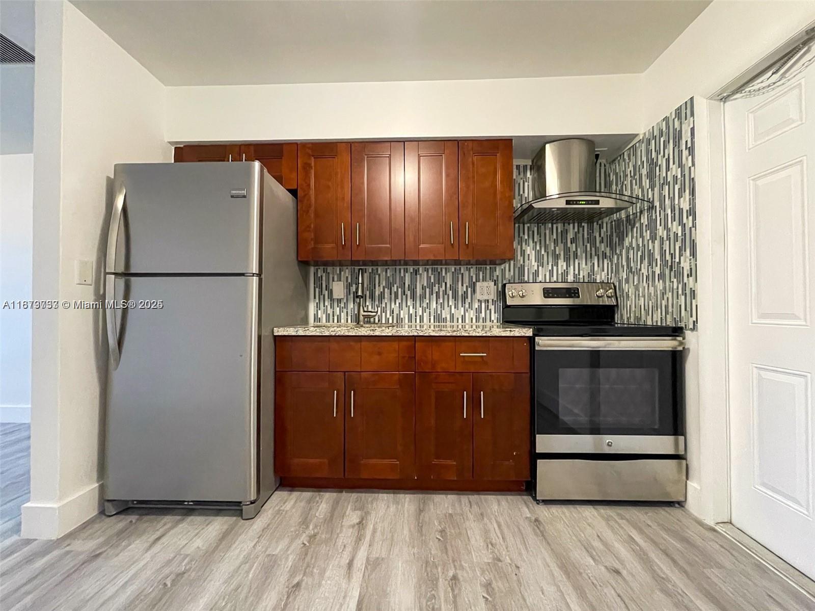 Property photo # 8