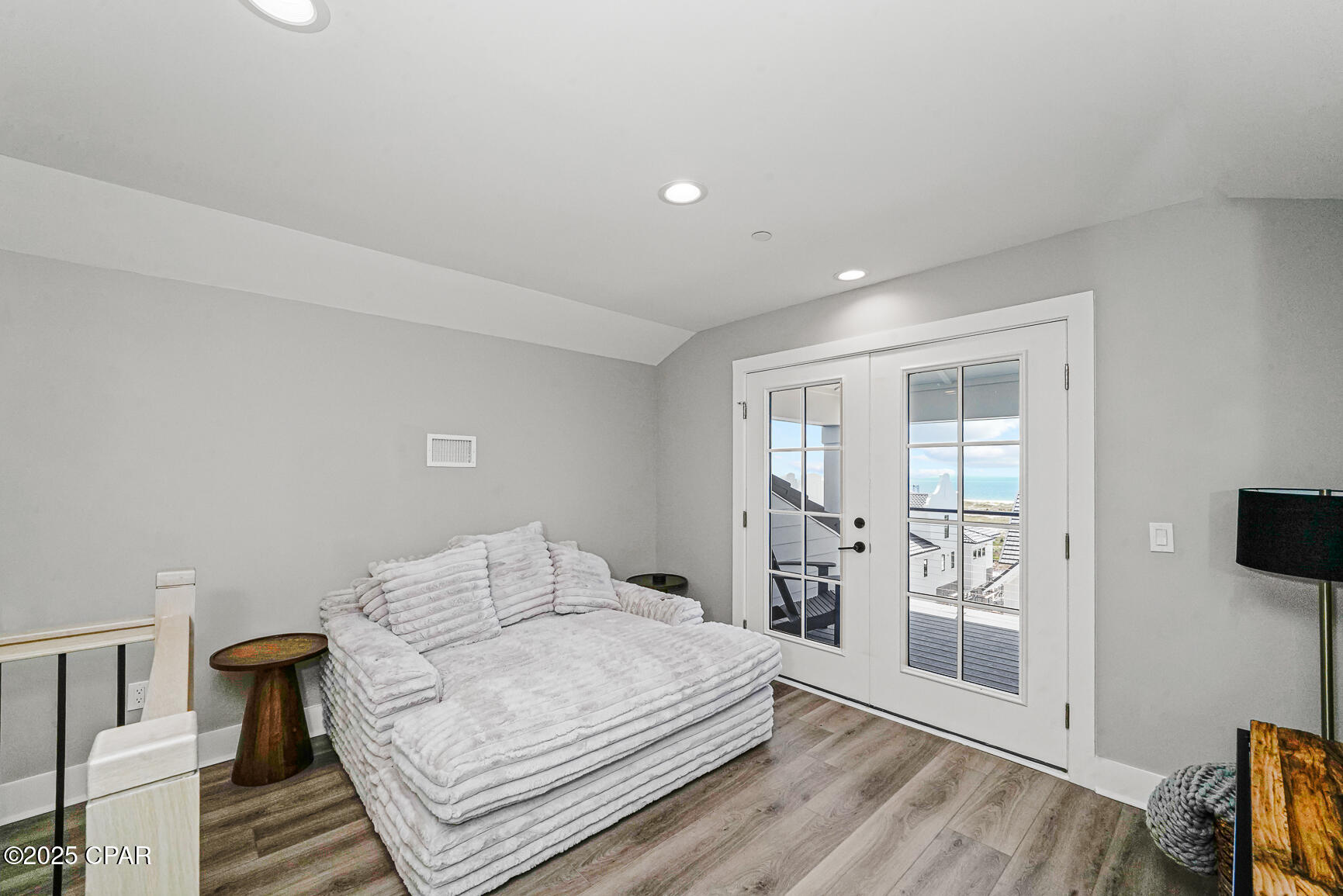 Pfhzwycmozoldwegin1sdlngdncb_fk8vxqbecpptyy