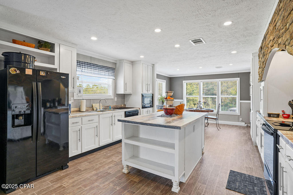 Image 9 For 3120 Crystal Lake Drive