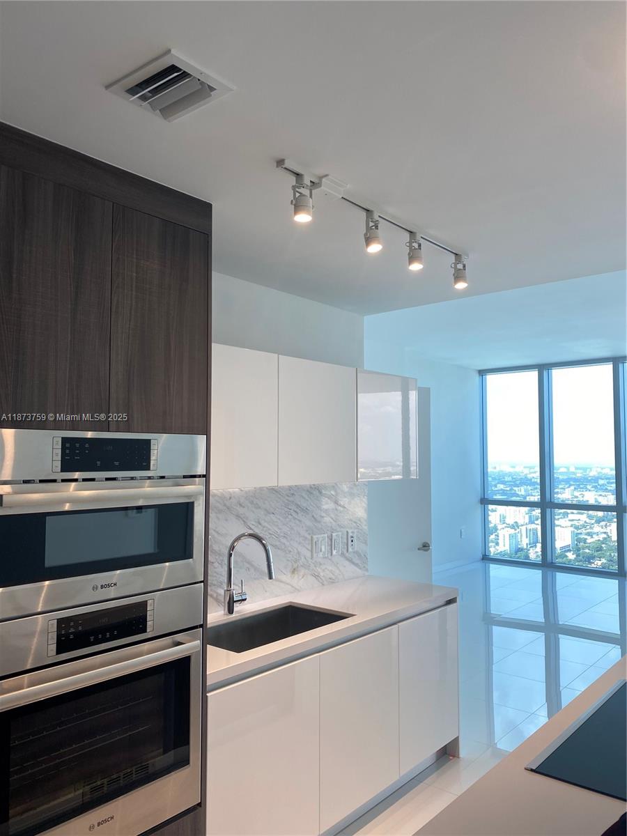 851 NE 1st Ave #4906, Miami FL 33132
