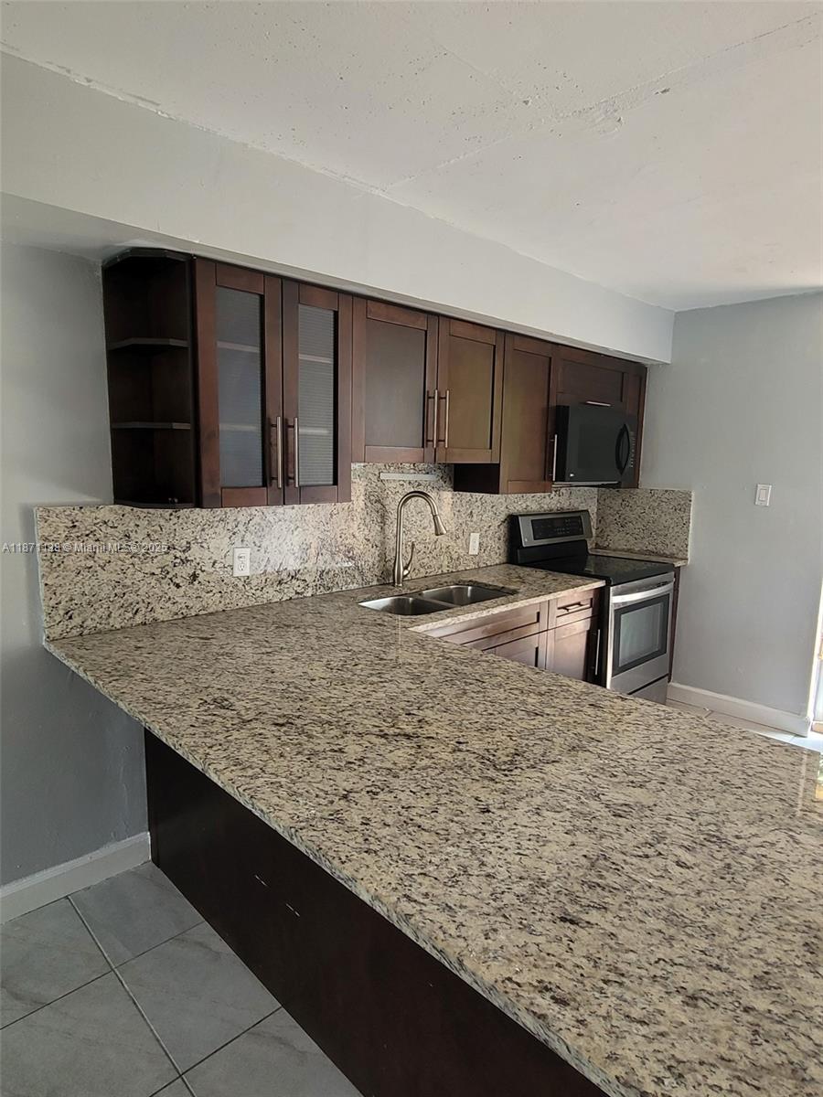 Property photo # 4