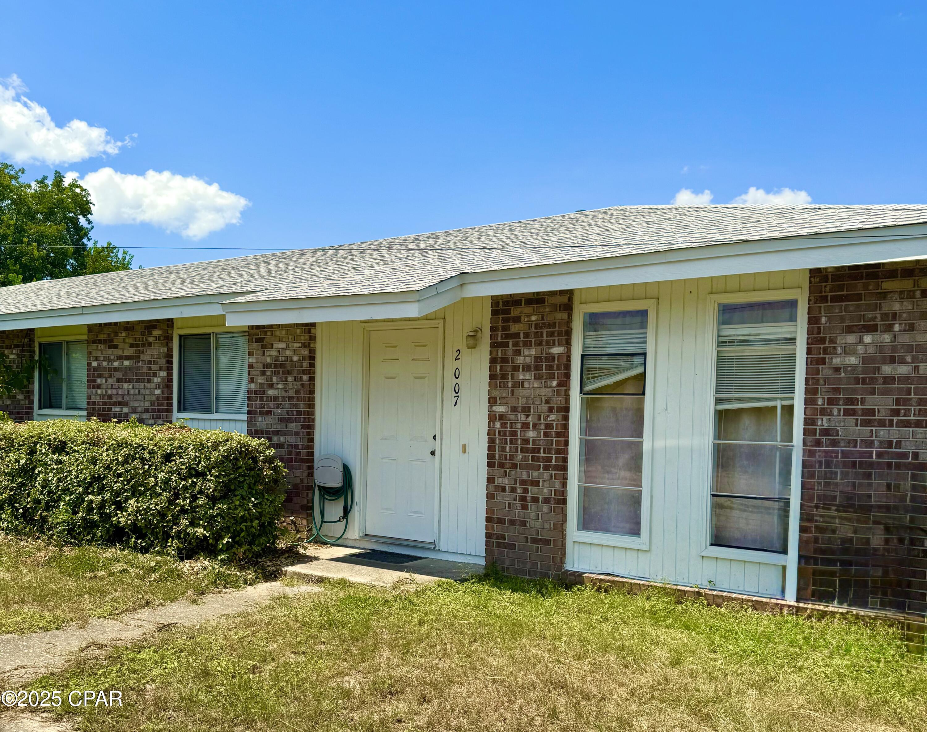 Cldyaz1fcs8db9gwl4_7jarlld93r_busa6_x3d2rgs