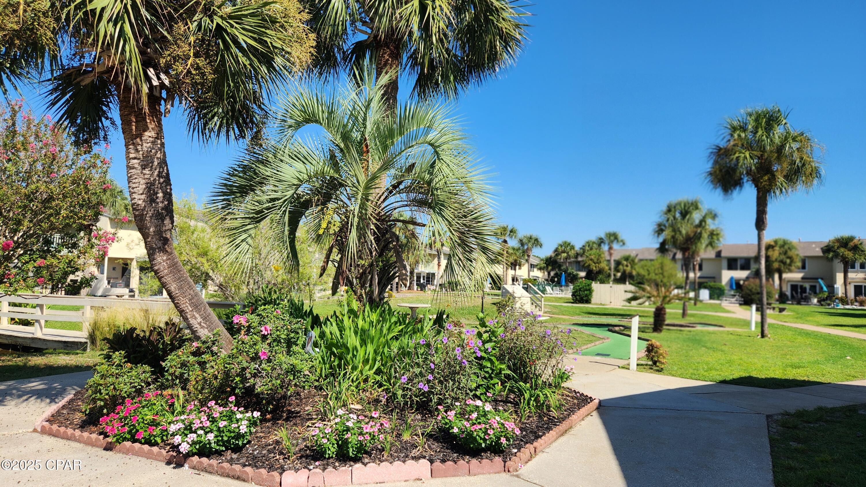 Db9ct8a2yyyeyi8r3nvt2rvccrmplo6cck5rdm2p44s