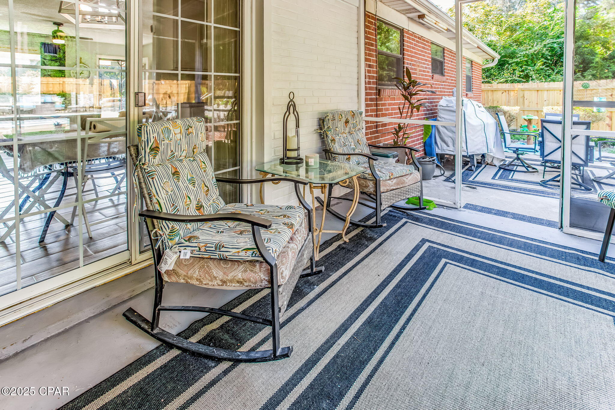 B8ypfovbja8zryui7a60dc2fu8laxjoxt_uf7_psmtg