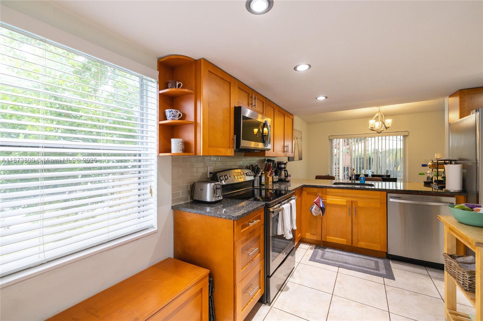 Property photo # 4