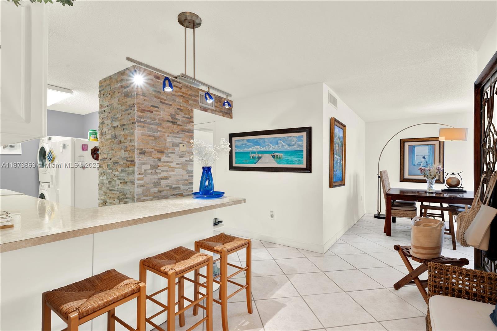 Property photo # 0