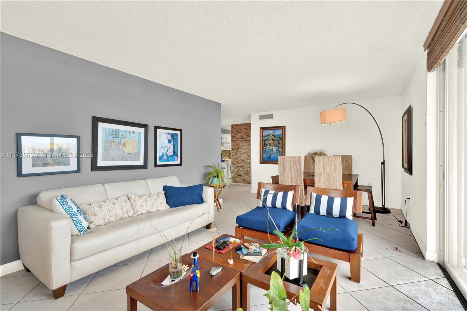 Property photo # 4
