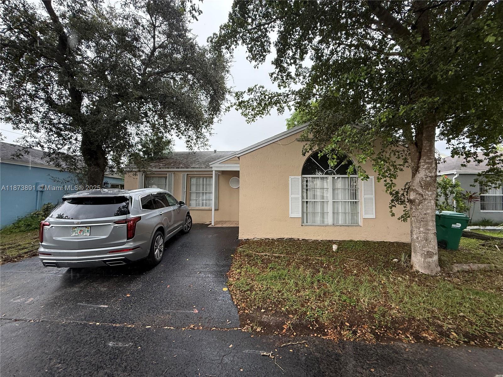 Property photo # 0