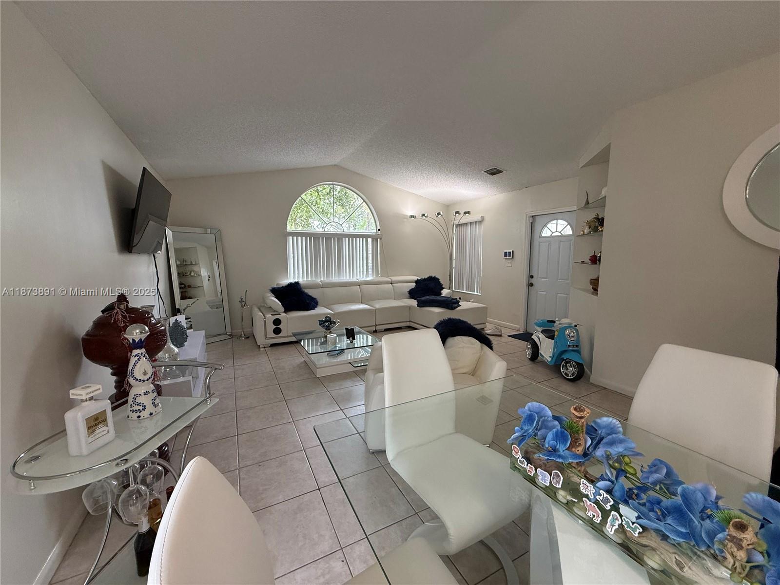 Property photo # 7