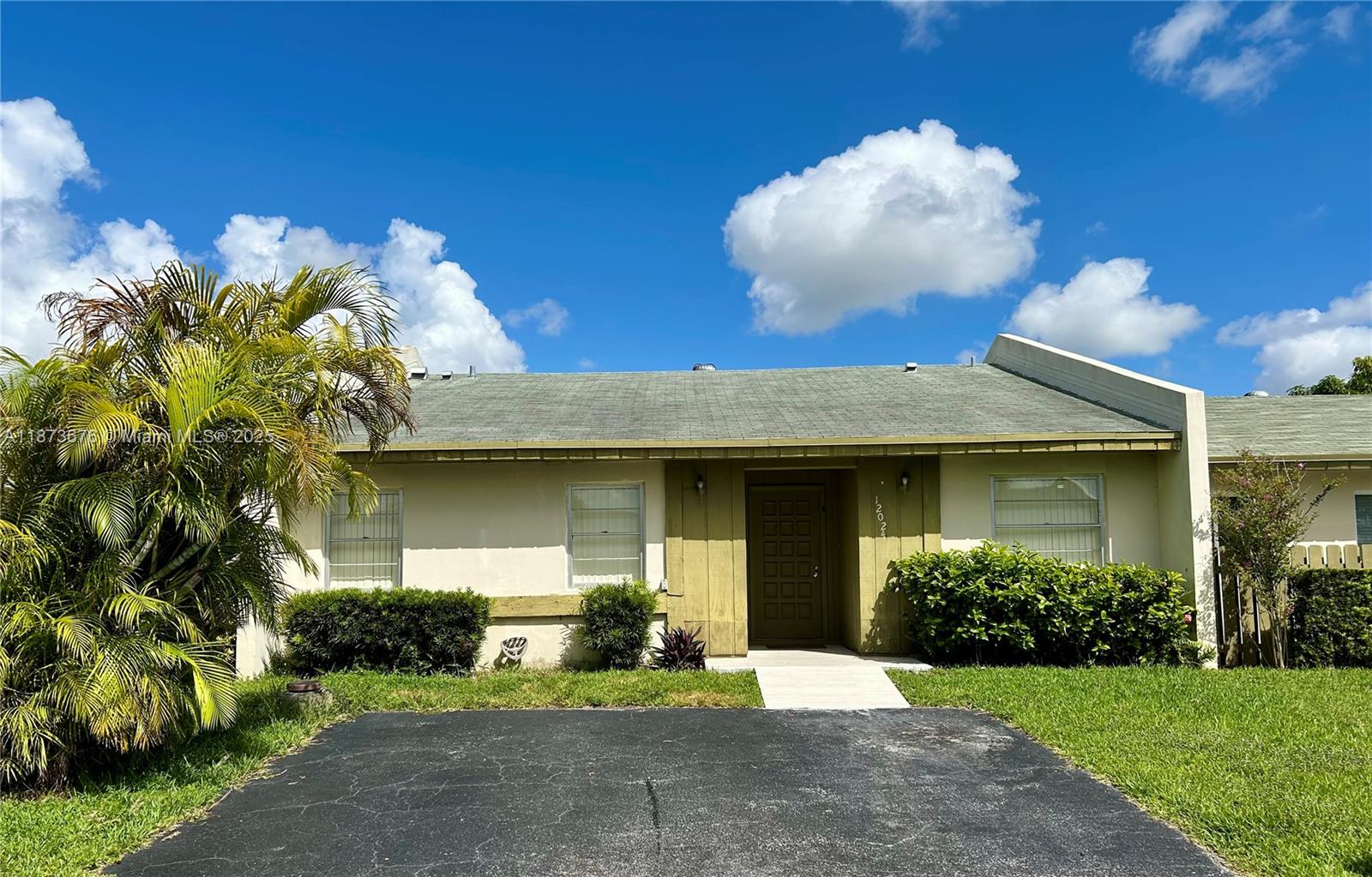 Property photo # 0