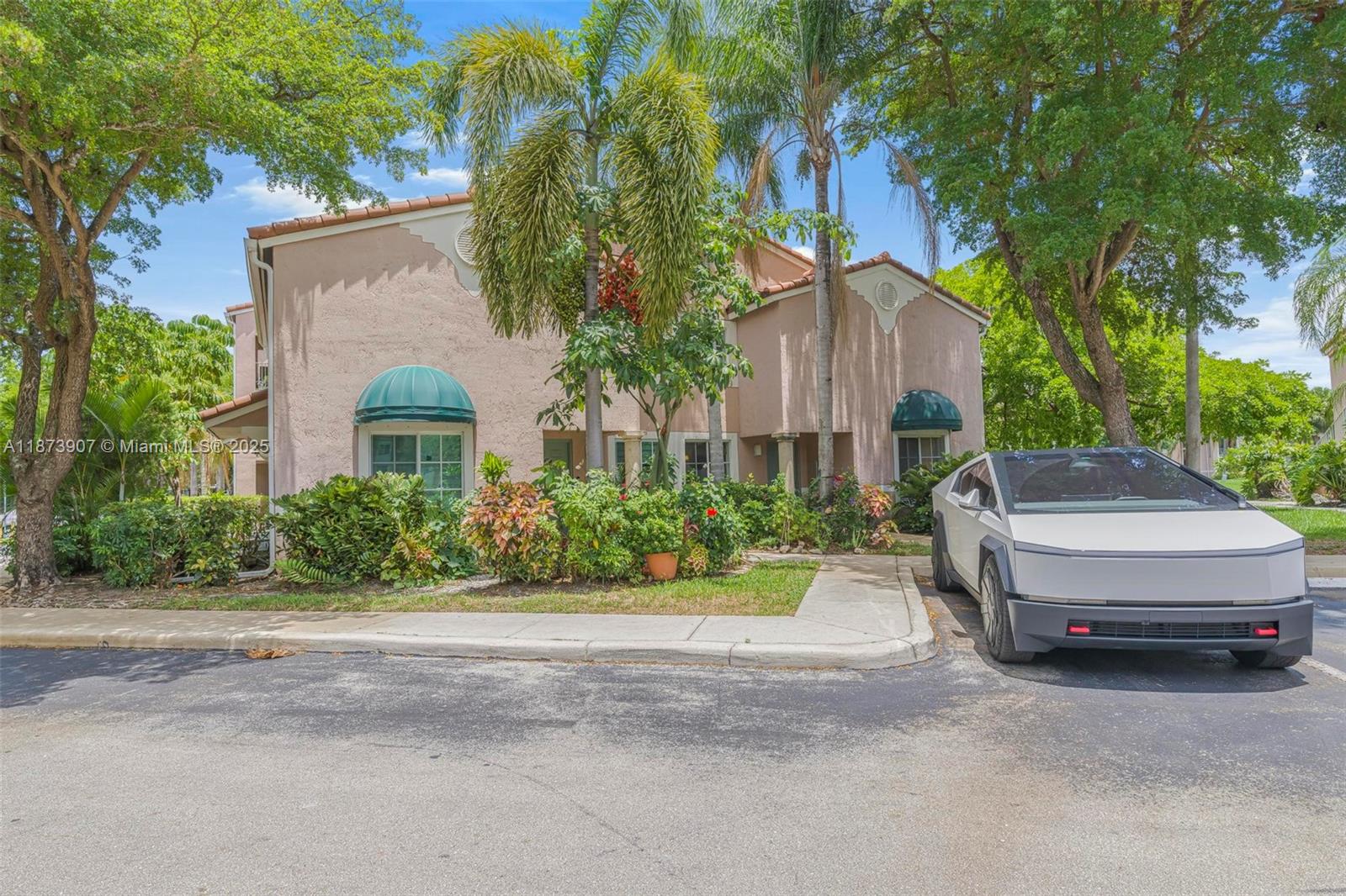 Property photo # 9