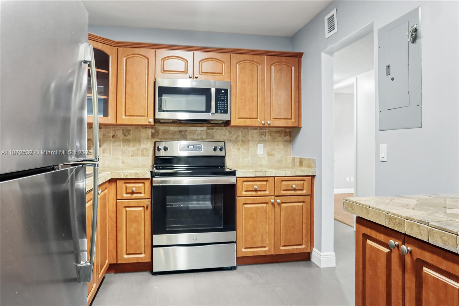 Property photo # 7