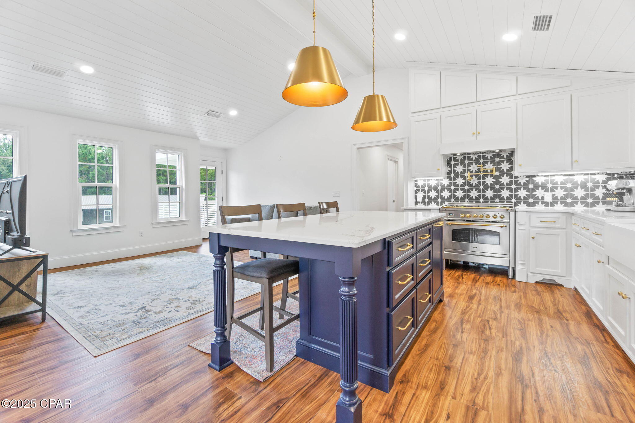 Biq4iml2j8 _t1xlccsdt84smxco Ynulqm4spprcgo