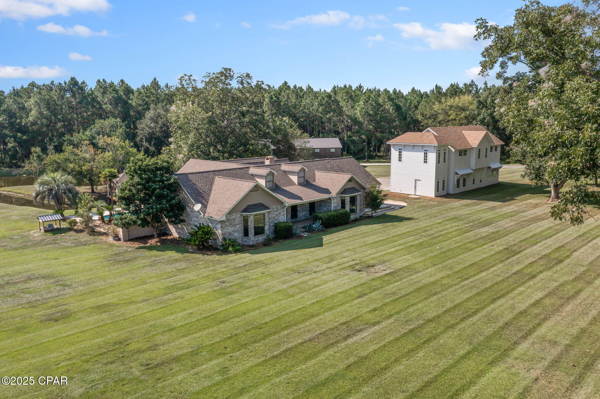 Image 4 For 630 Hutchison Road