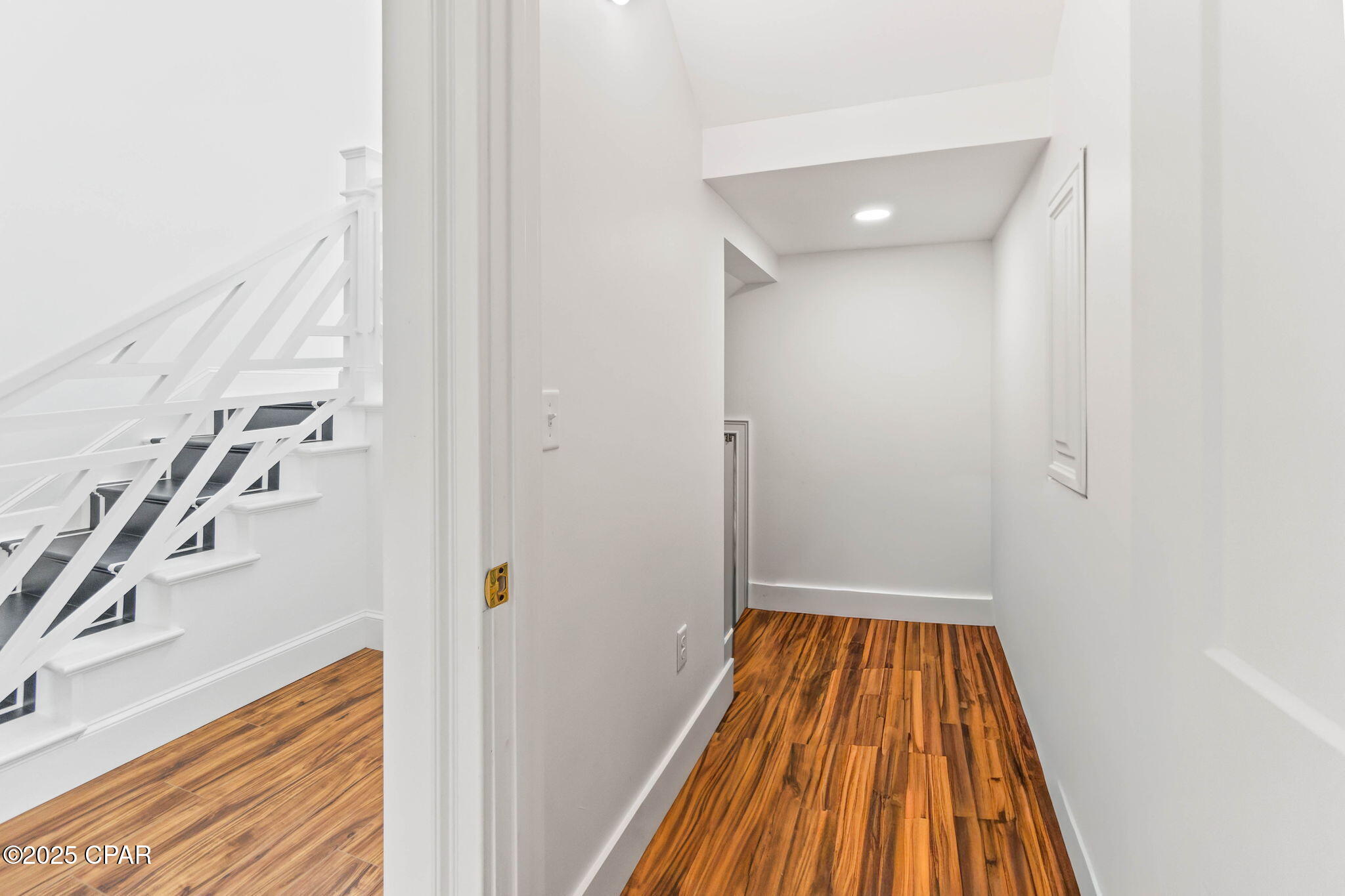 Hol Lew7llguubnggadu4lkcx_ogmn5x3v64mg2jwfk