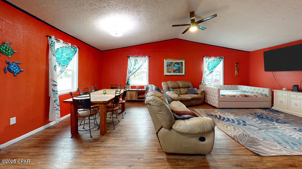 Image 4 For 5600 Sunset Avenue