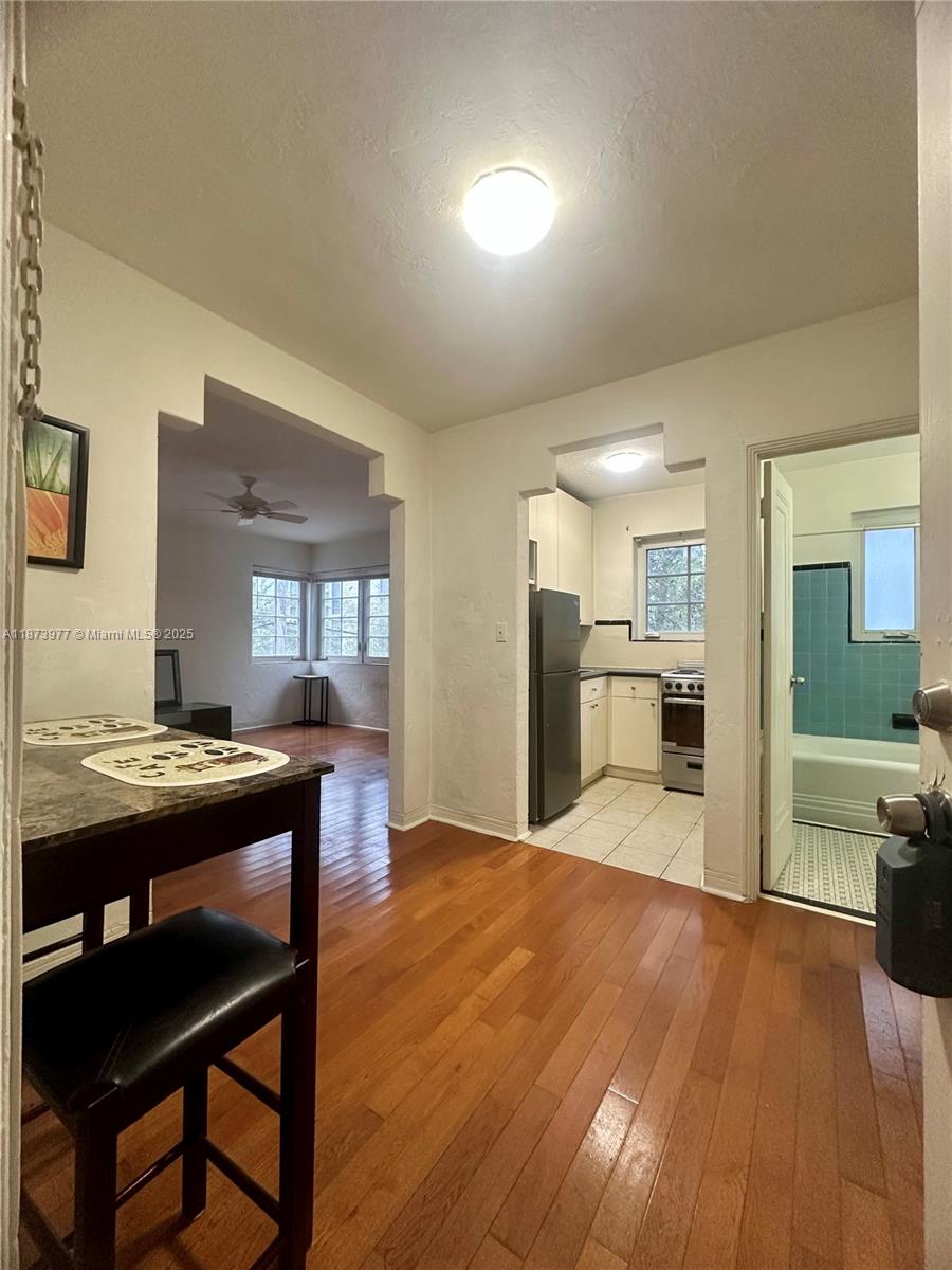 Property photo # 4