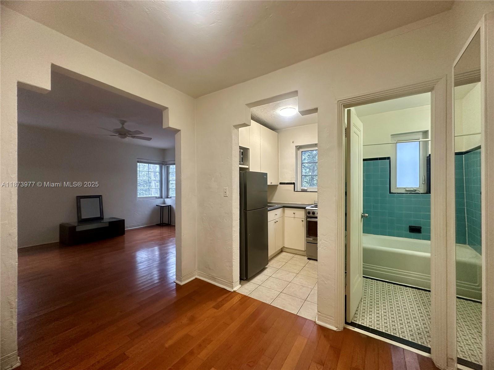 Property photo # 6