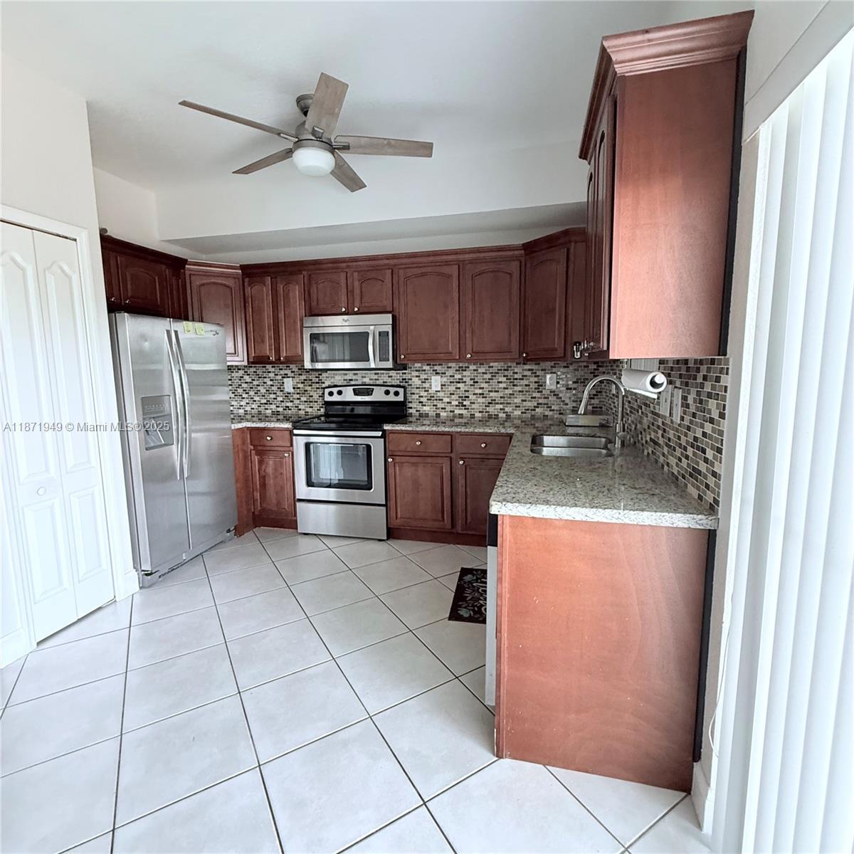 Property photo # 4