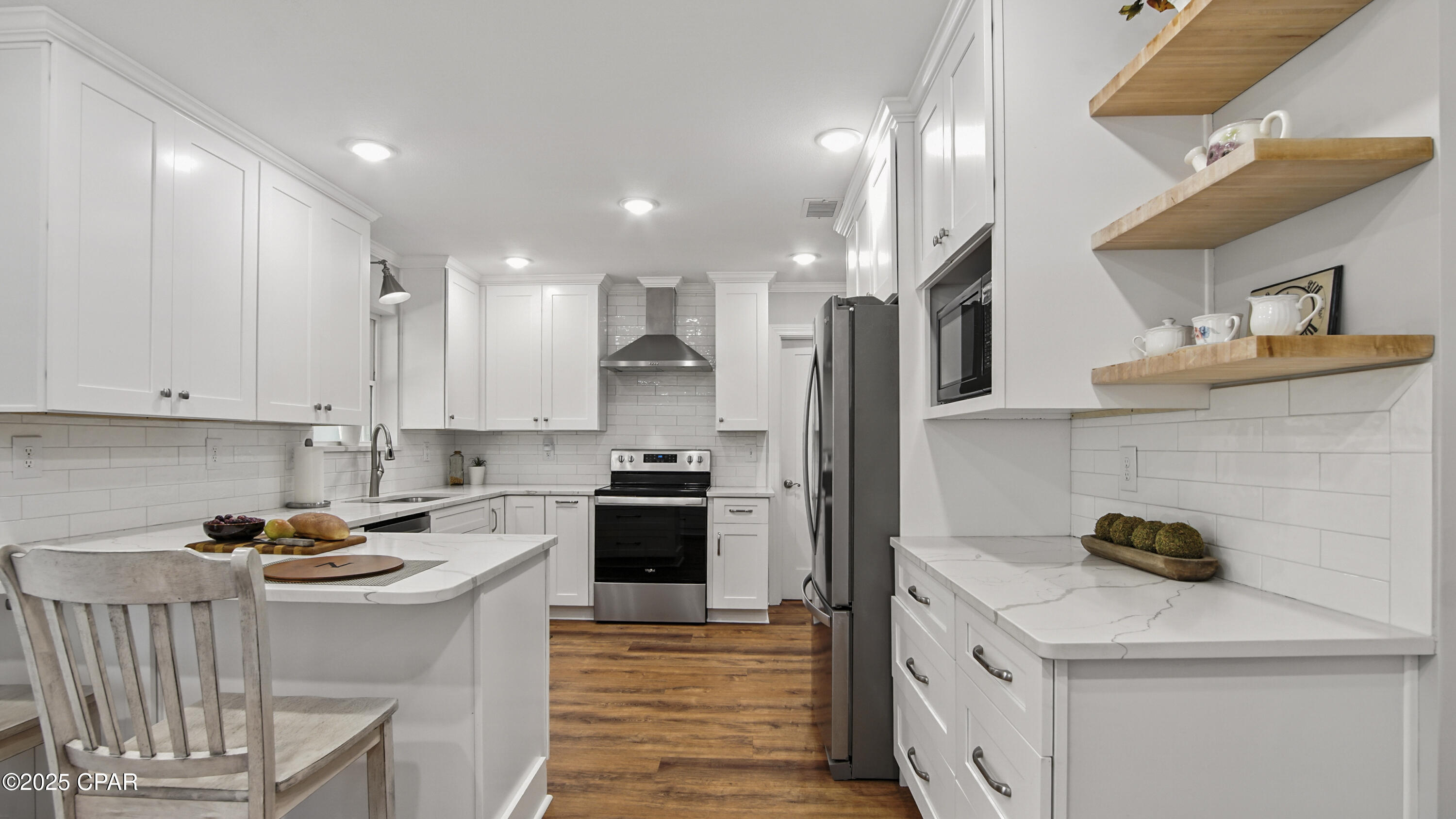 Uf8hq7lbxlexresynnkkzdtcc_bwsd Fp6atar9aisi