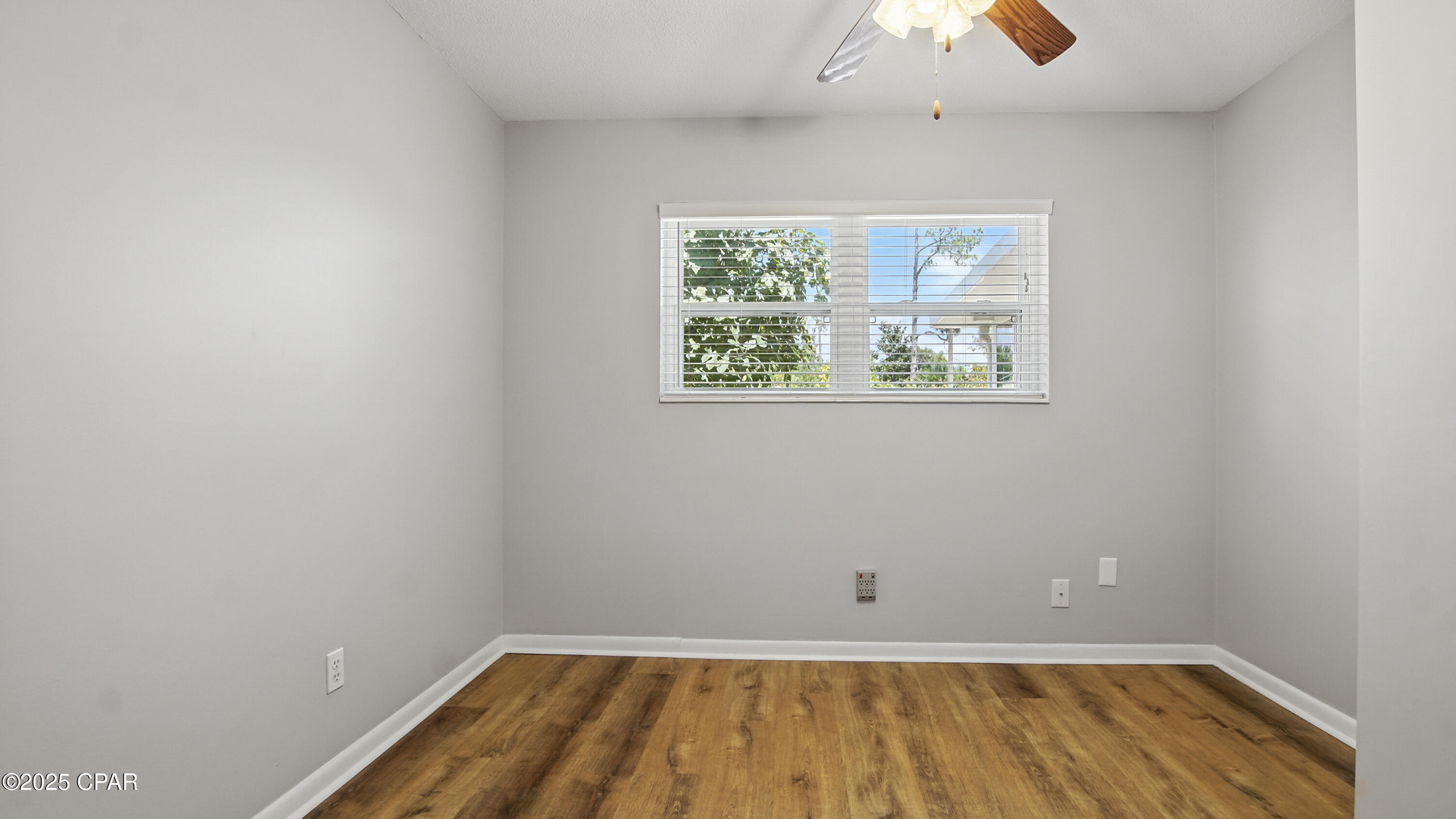 Image 40 For 6940 Yellow Bluff Road