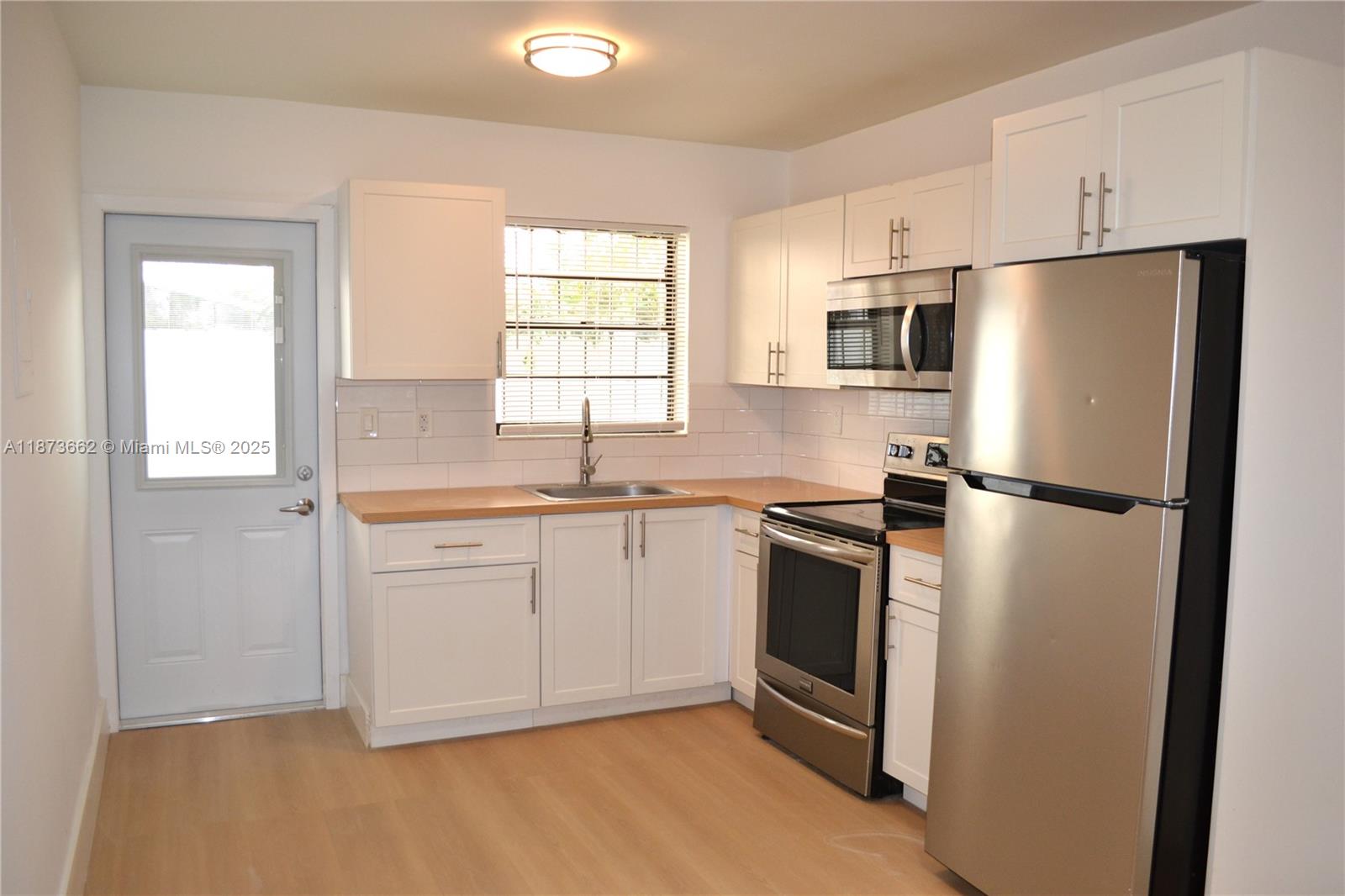 Property photo # 7