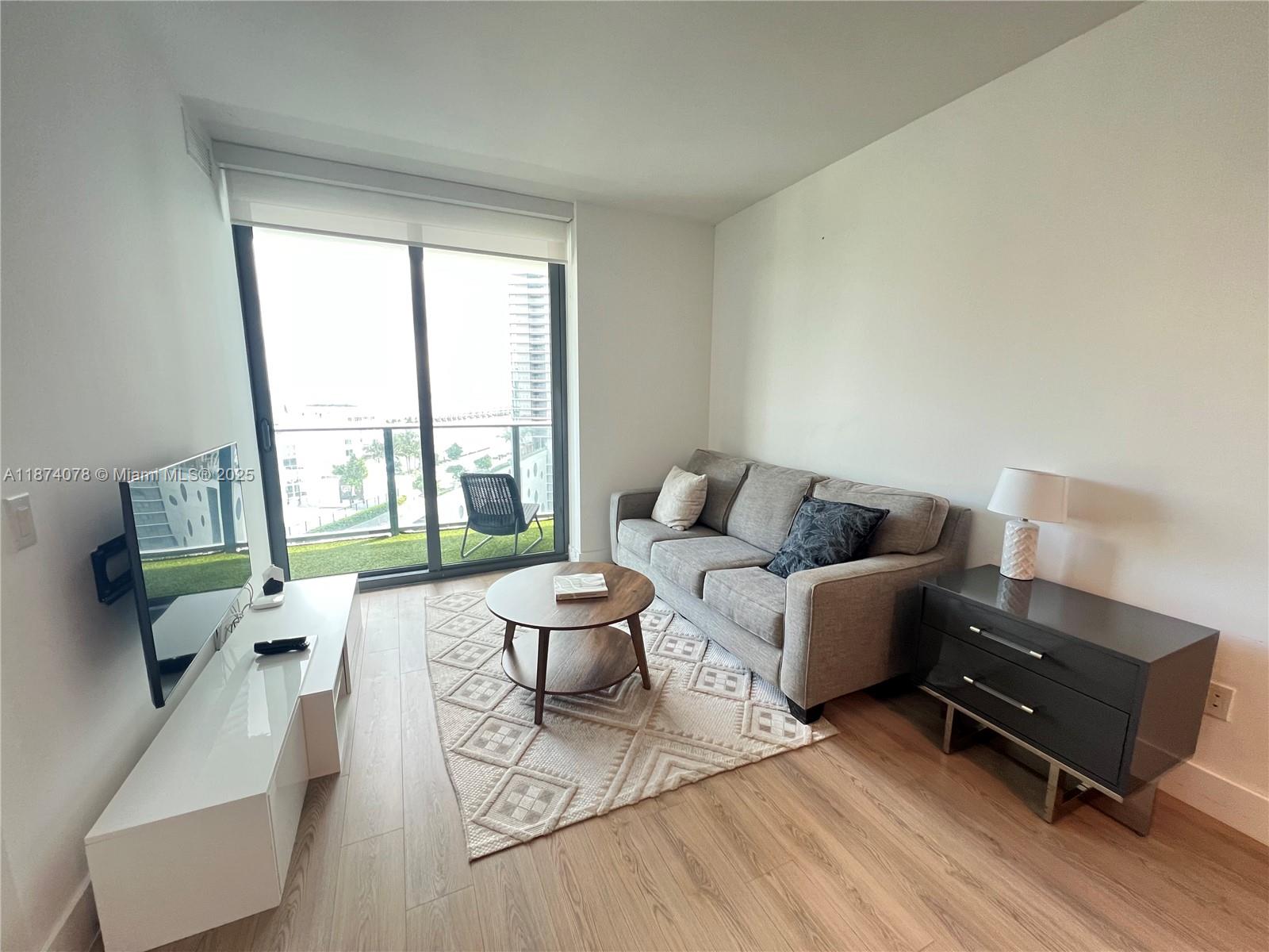 Property photo # 9