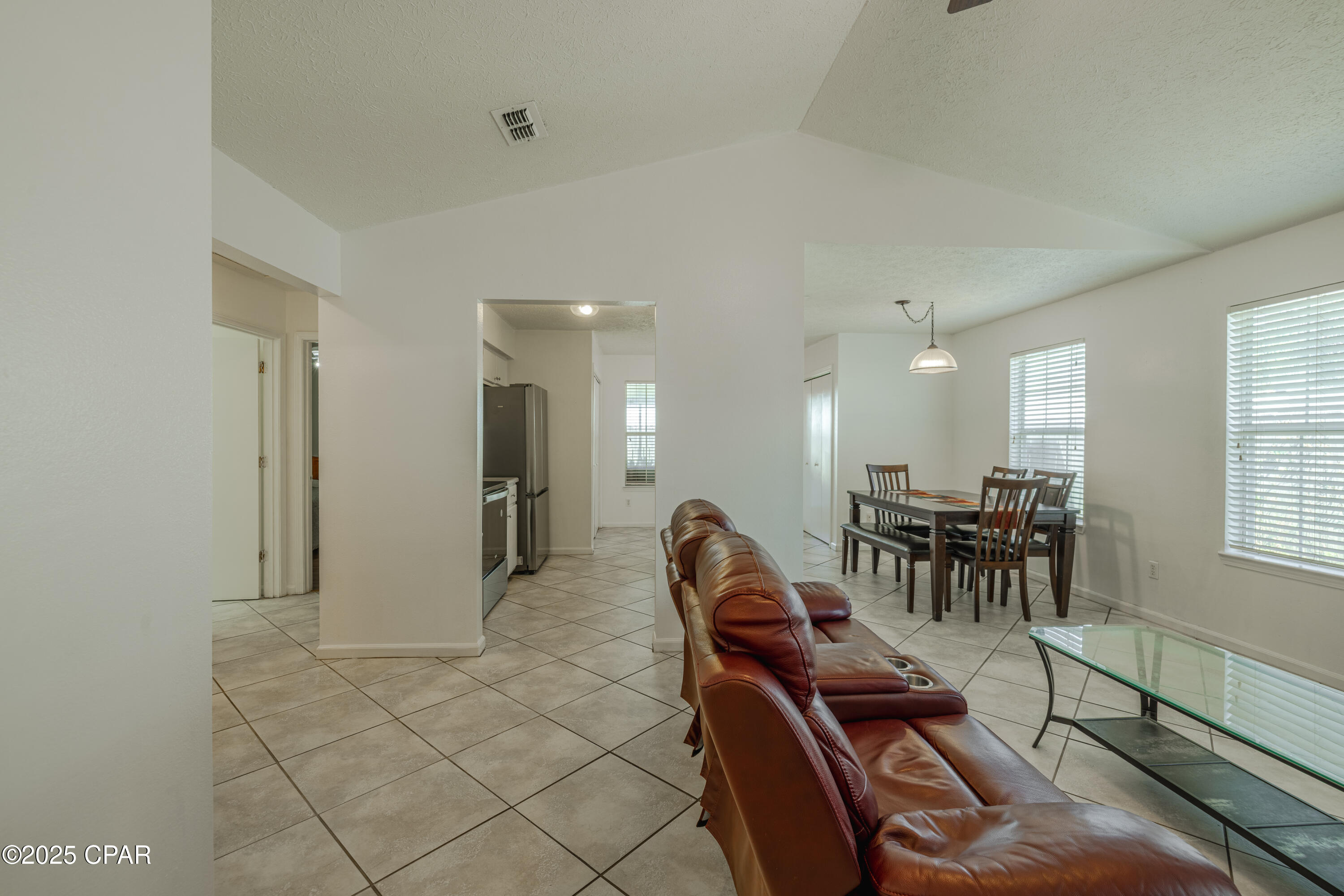 Image 4 For 613 Dolphin Drive