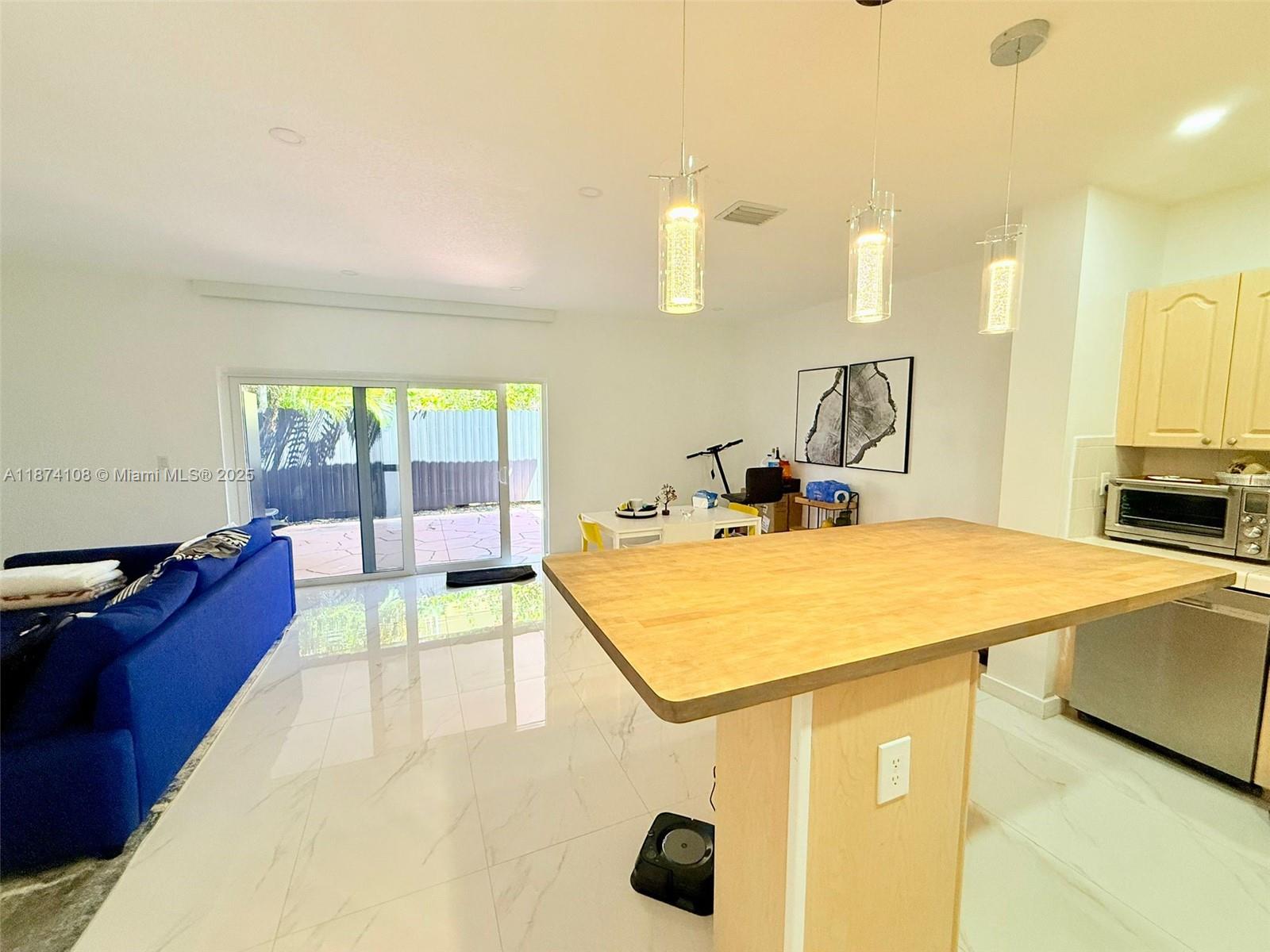 Property photo # 8