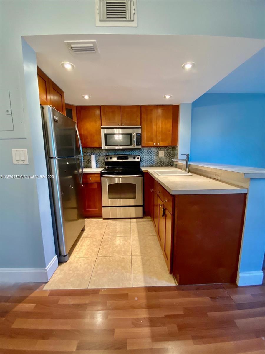 Property photo # 3